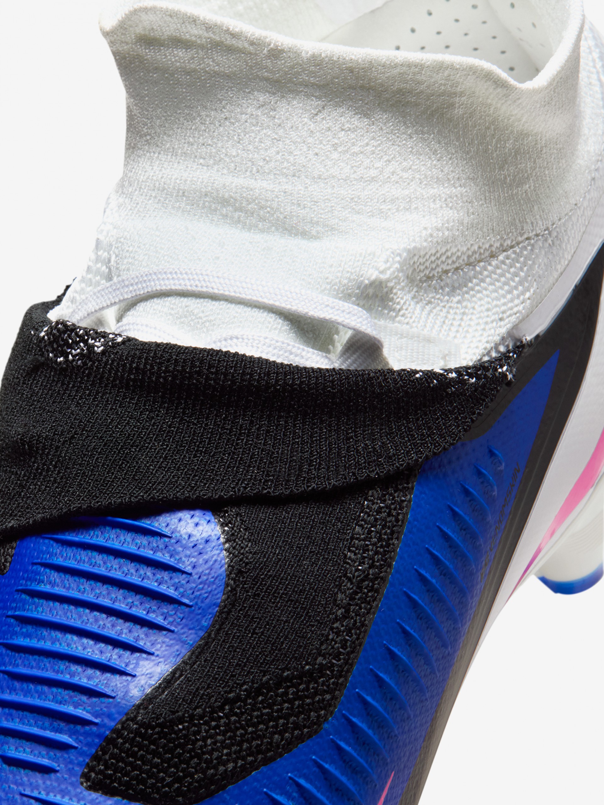 Botas de Fútbol Nike Phantom 6 High Pro FG