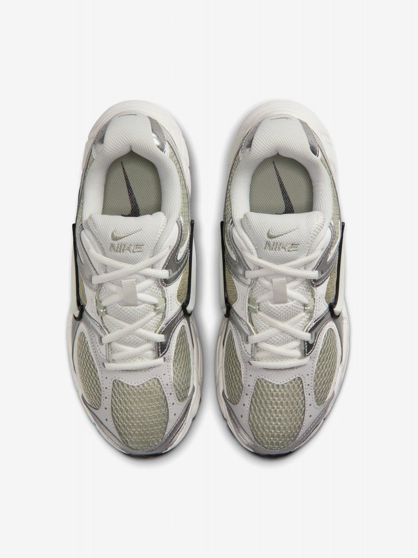 Nike V5 RNR Green and Silver Sneakers For Women