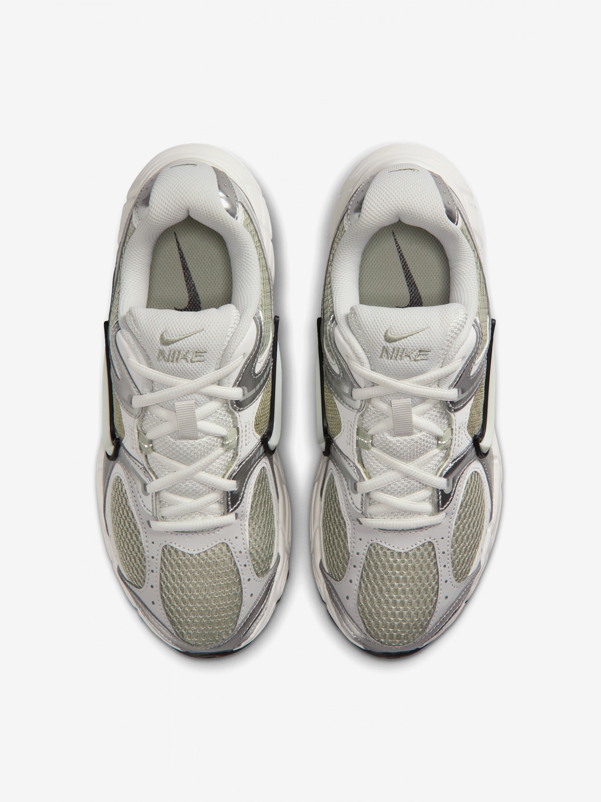 Sapatilhas Nike V5 RNR Verdes e Prateadas Para Mulher