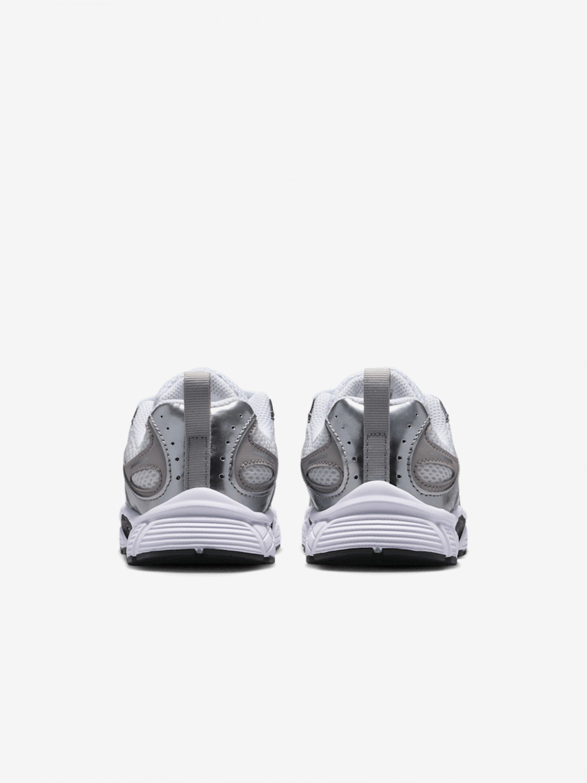 Sapatilhas Nike V5 RNR Brancas e Prateadas Para Criança