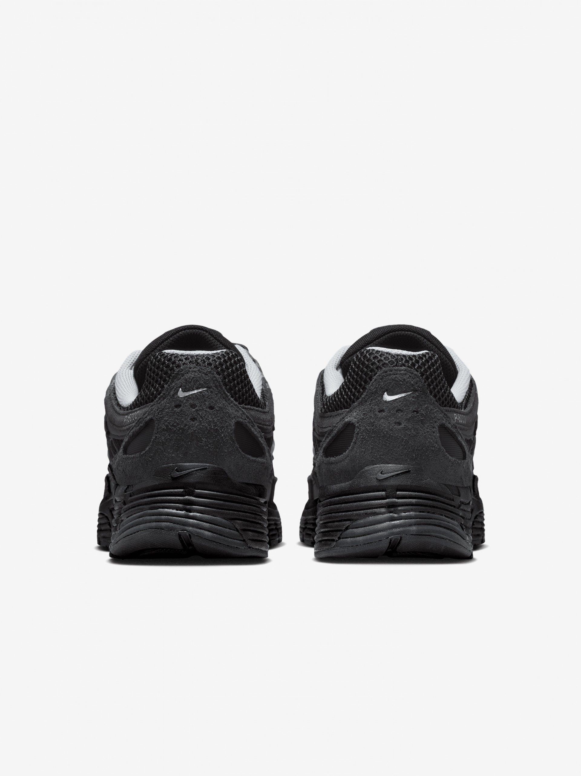 Sapatilhas Nike P-6000 Pretas e Prateadas Em Camurça Para Homem