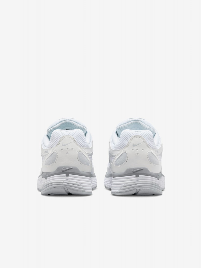 Sapatilhas Nike P-6000 Brancas e Cinzentas Em Camur�a Para Mulher