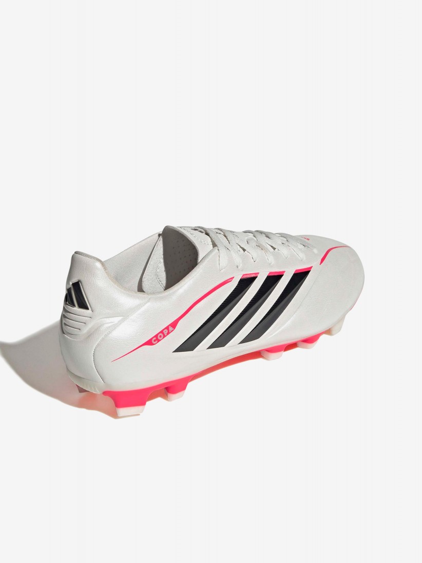Chuteiras Adidas Copa Pure IV Club FG/MG Chuteiras Adidas Copa Pure IV Club FG/MG