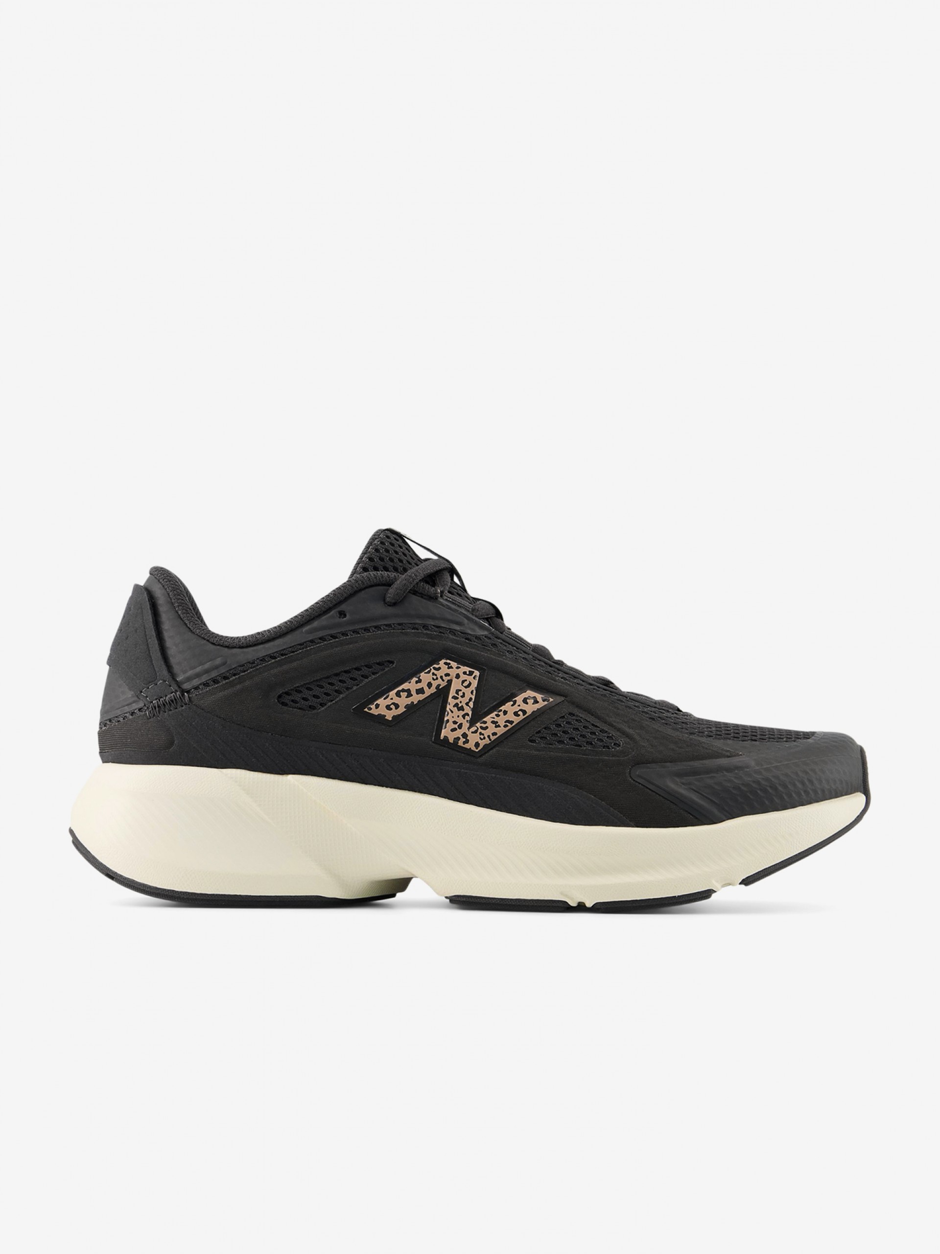 Zapatillas de Entrenamiento New Balance CTLYST v1 Negras y Beige Para Mujer