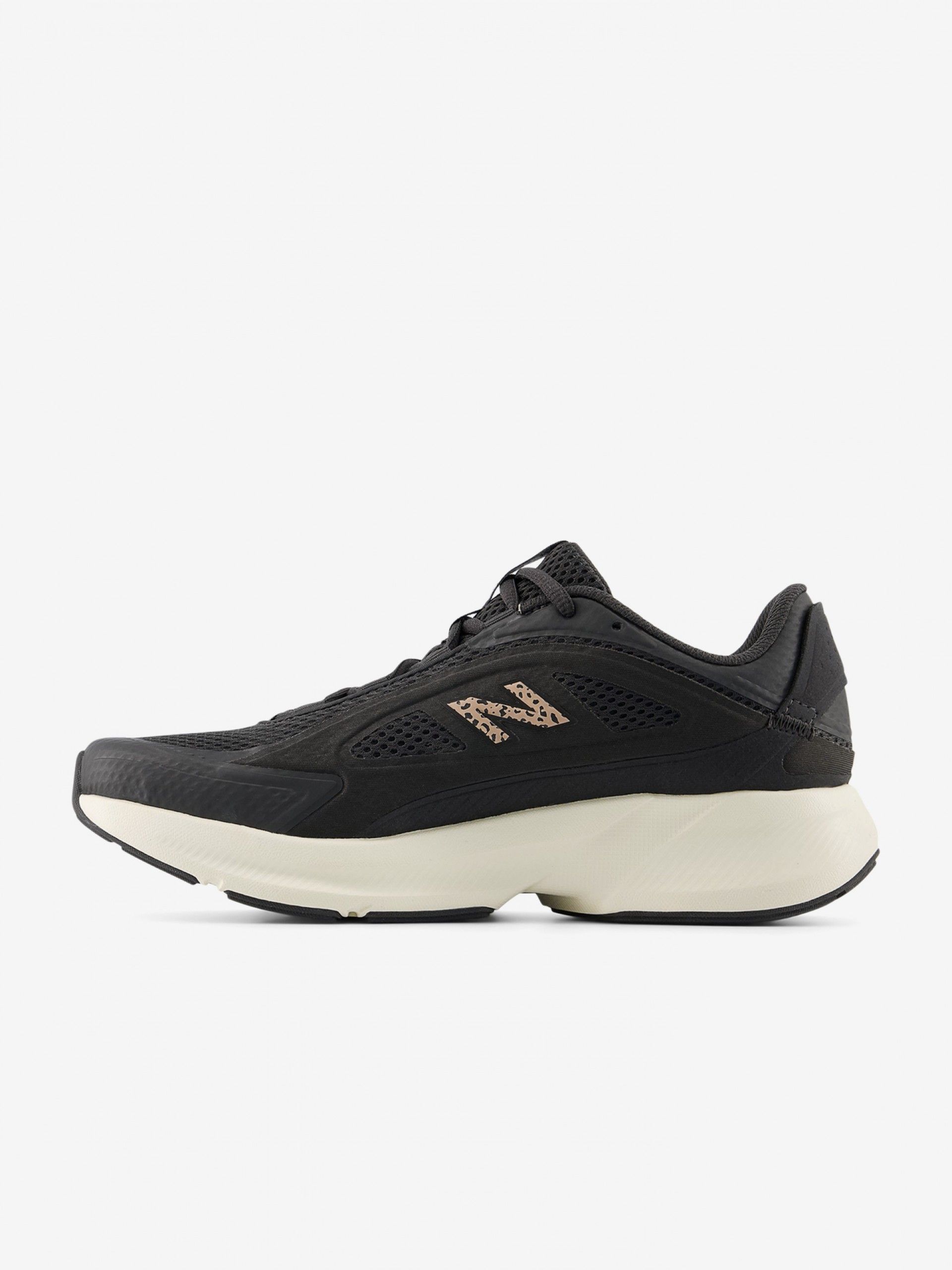Zapatillas de Entrenamiento New Balance CTLYST v1 Negras y Beige Para Mujer