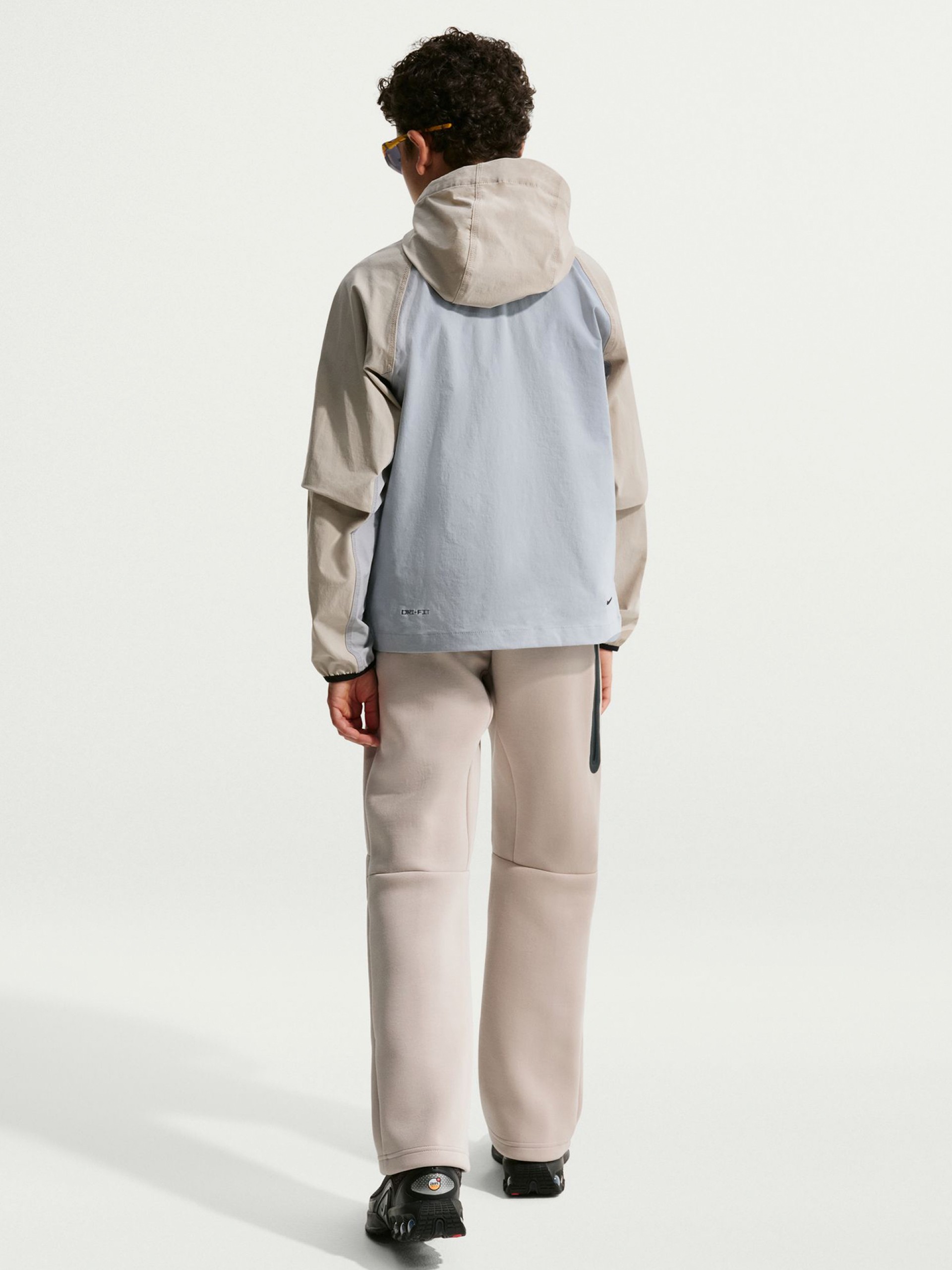 Chaqueta con Capucha Nike Tech Woven Júnior Gris y Beige