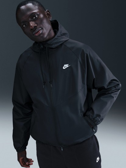 Chaqueta Cortavientos con Capucha Nike Windrunner Negra Para Hombre