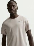 Camiseta de Running Nike Miler Dri-FIT UV Beige Para Hombre