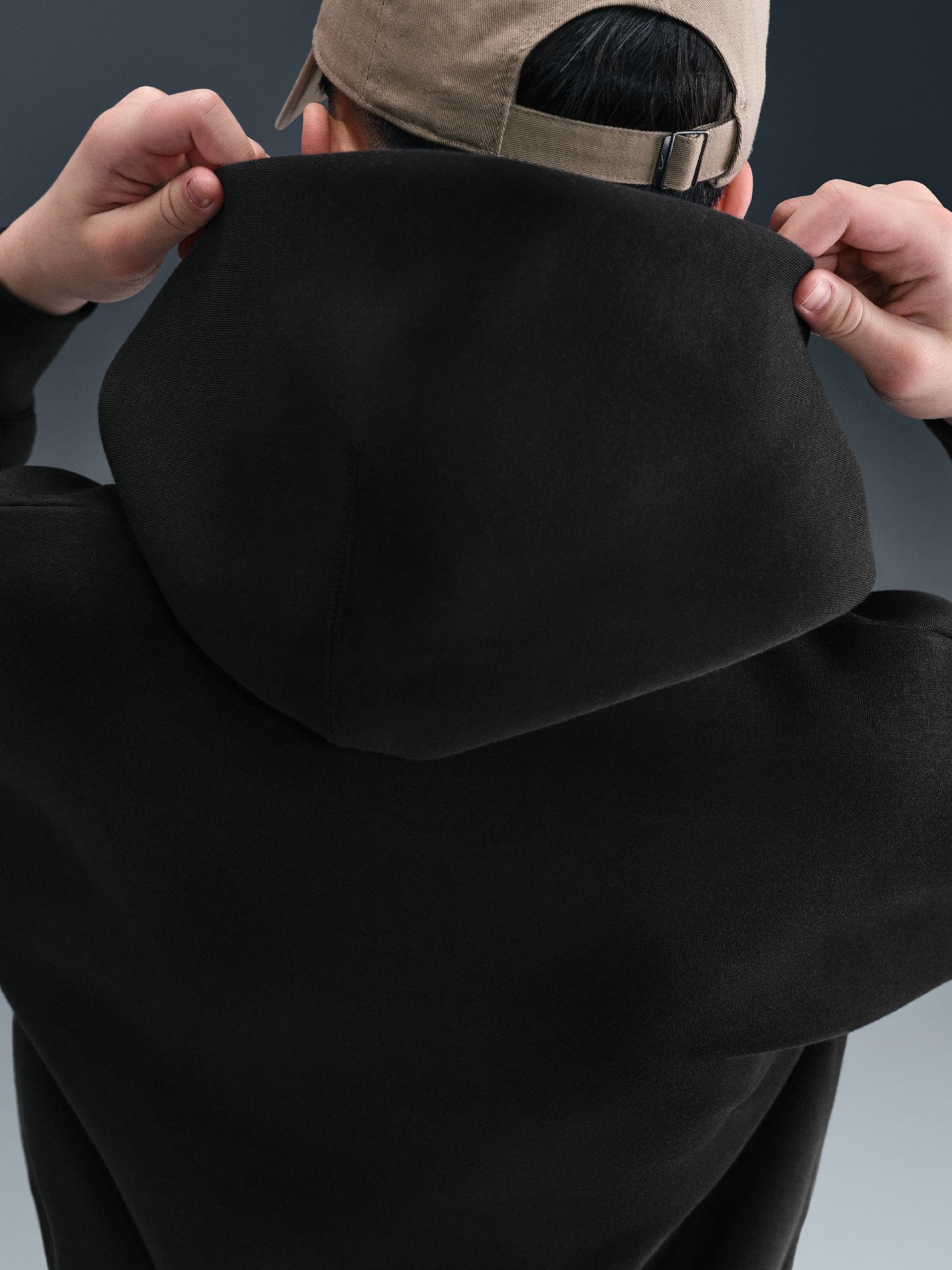 Camisola com Capuz Nike Sportswear Tech Fleece Júnior Preta