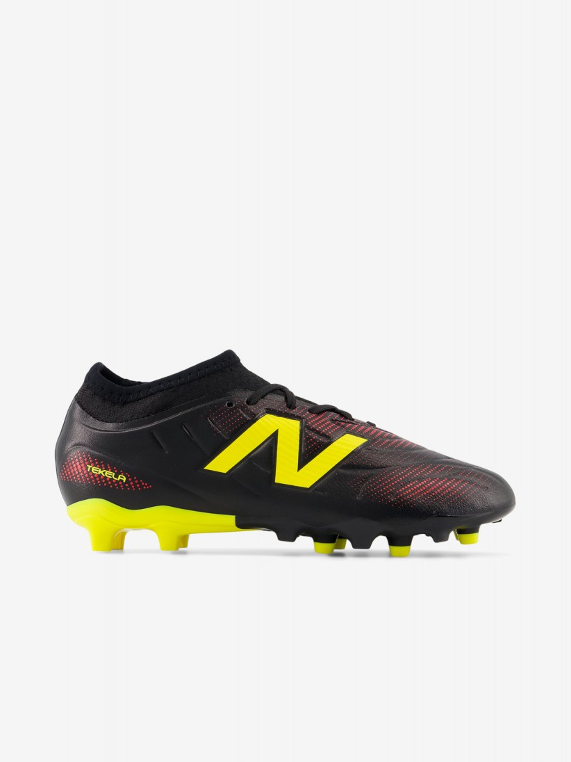New Balance Tekela Team Low V5 FG J Football Boots