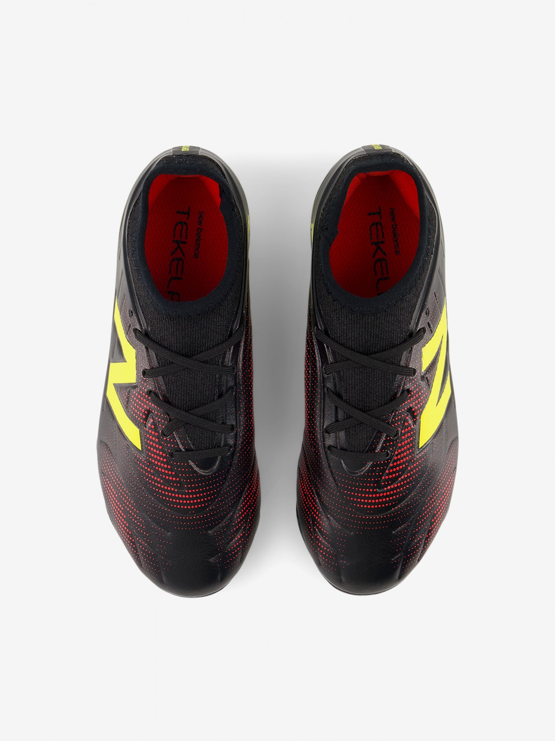 Chuteiras New Balance Tekela Team Low V5 FG J Para Criança