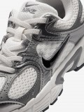 Sapatilhas Nike V5 RNR Brancas e Cinzentas Para Criança Sapatilhas Nike V5 RNR Brancas e Cinzentas Para Criança
