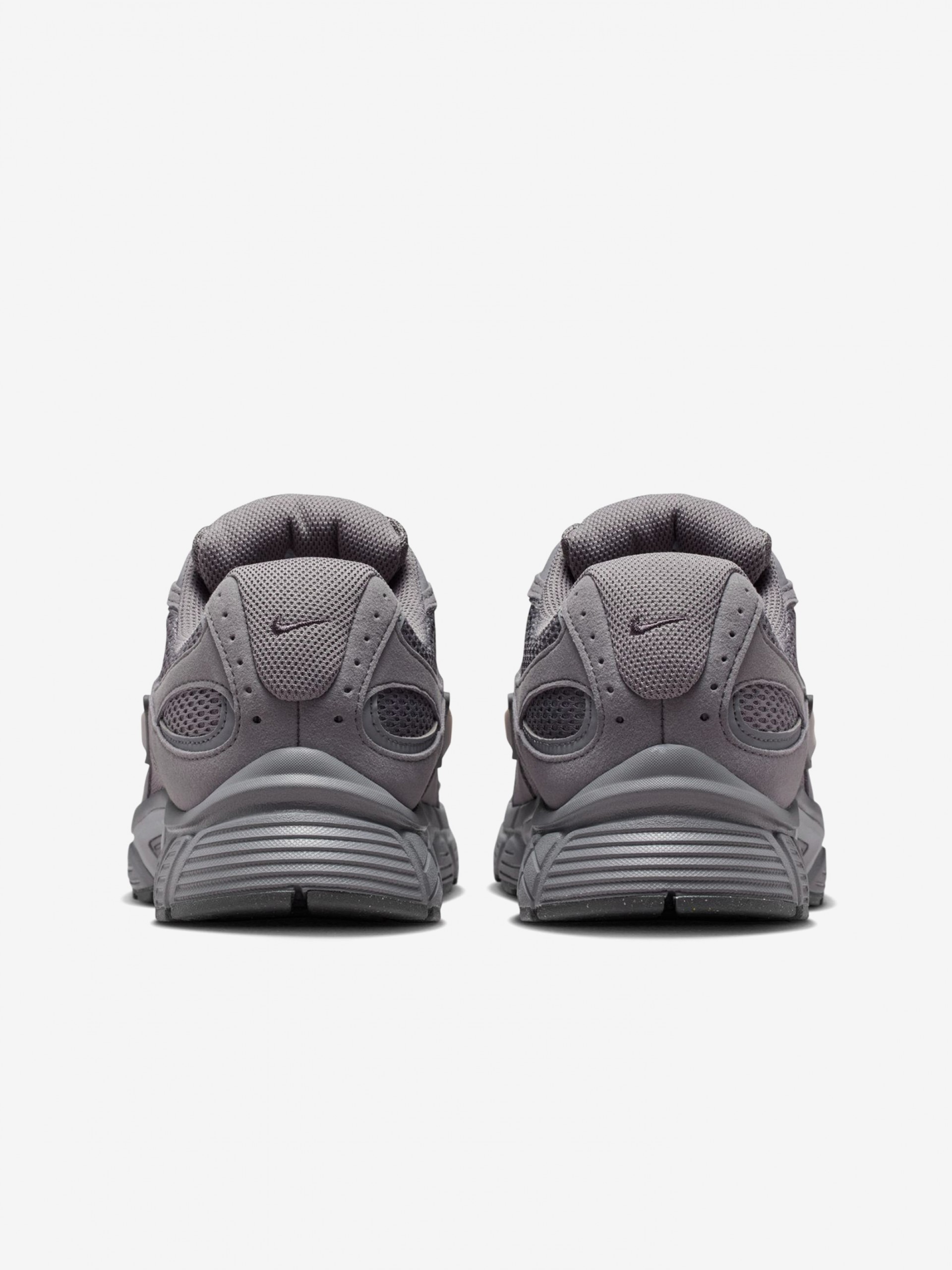 Zapatillas Nike V5 RNR Grises Con Gamuza Para Hombre