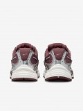 Sapatilhas Nike V5 RNR Bordeaux e Prateadas Para Mulher