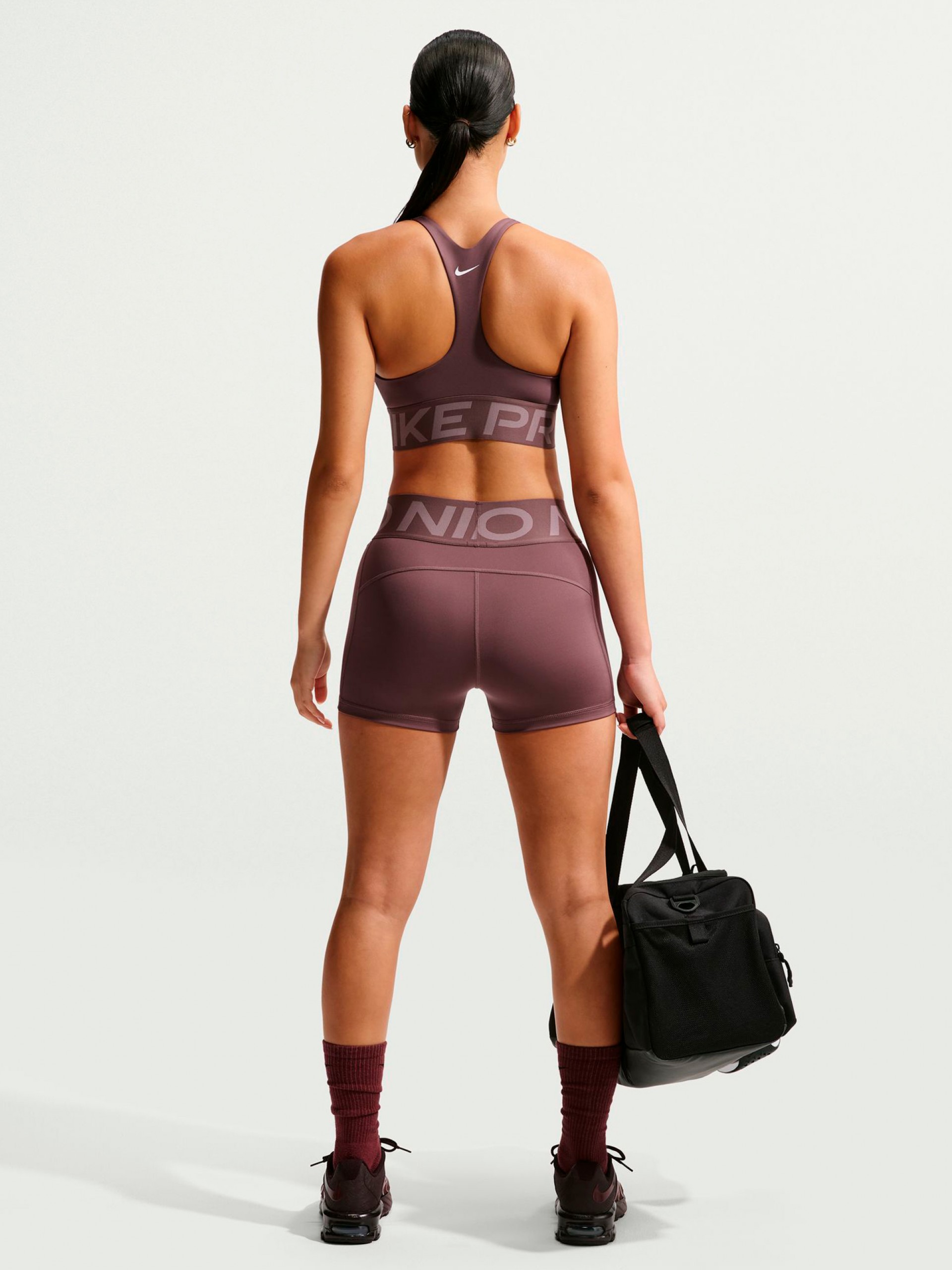 Nike Pro Sculpt 8cm Burgundy Biker Shorts For Women