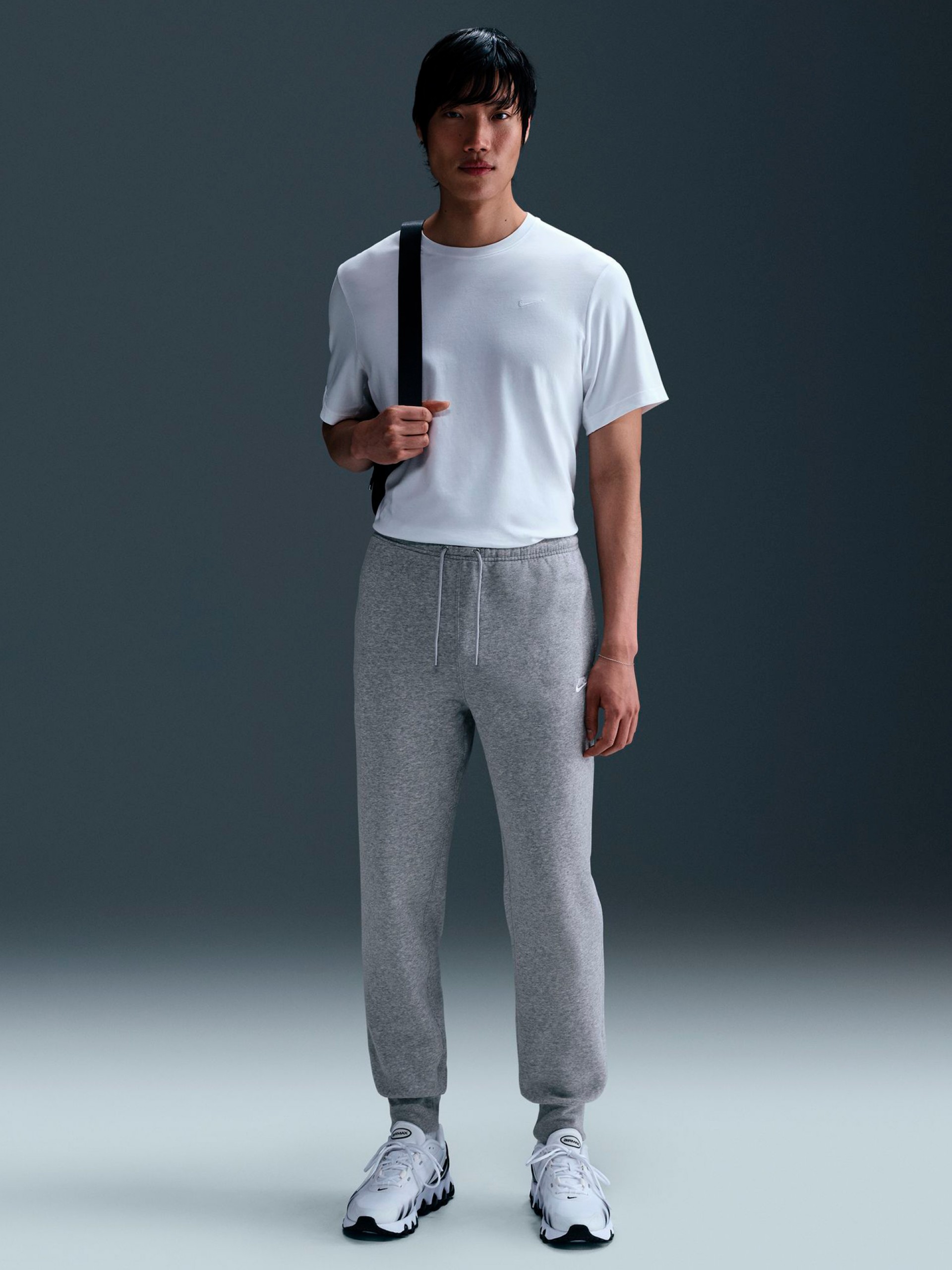 Pantalones Nike Club Joggers Grises Para Hombre