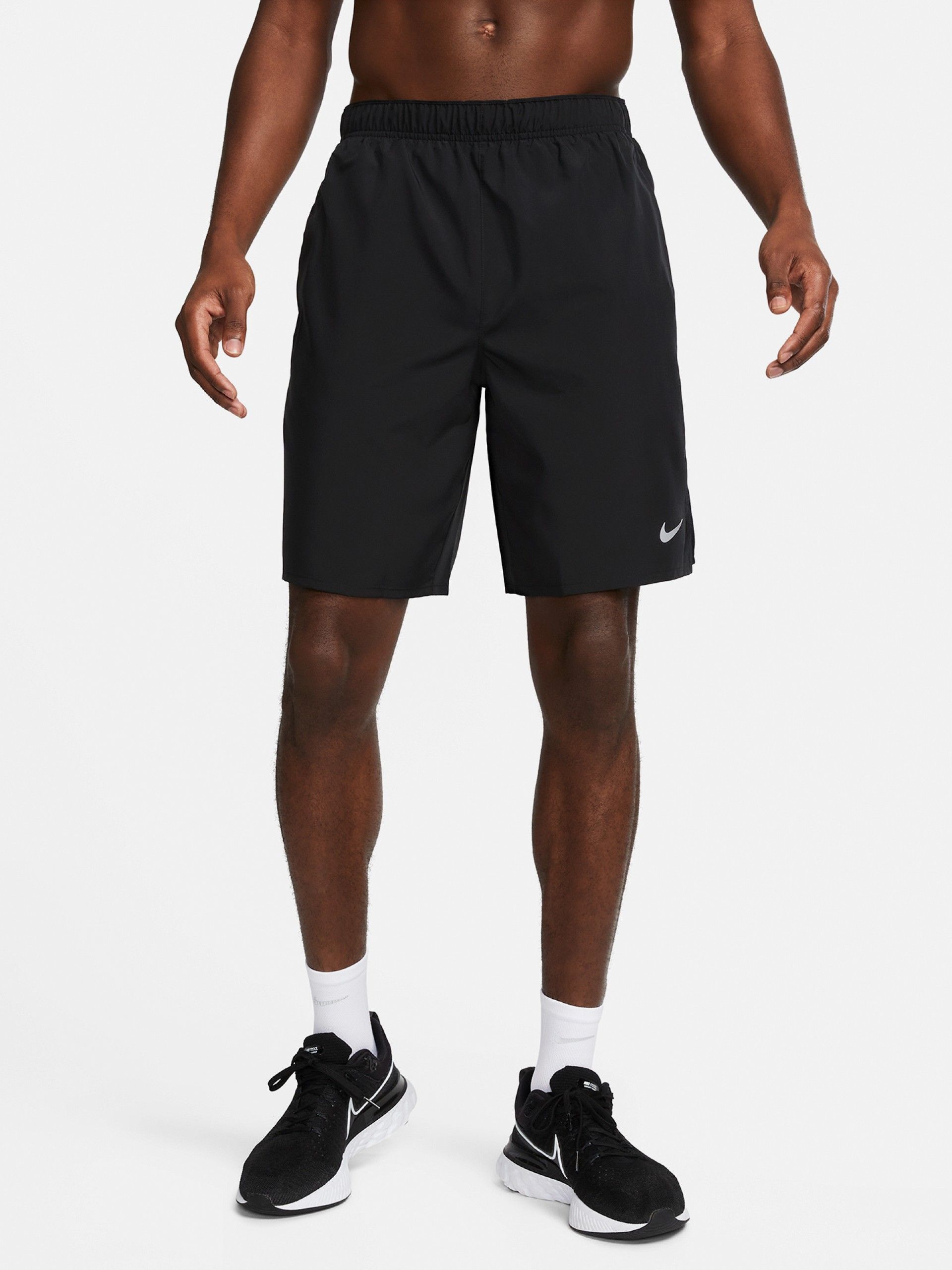 Calções de Treino Nike Challenger Dri-FIT 23cm Pretos Para Homem