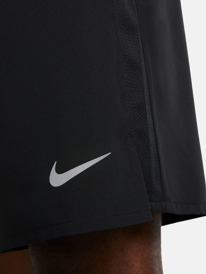 Nike Challenger Dri-FIT 23cm Black Training Shorts For Men Nike Challenger Dri-FIT 23cm Black Training Shorts For Men