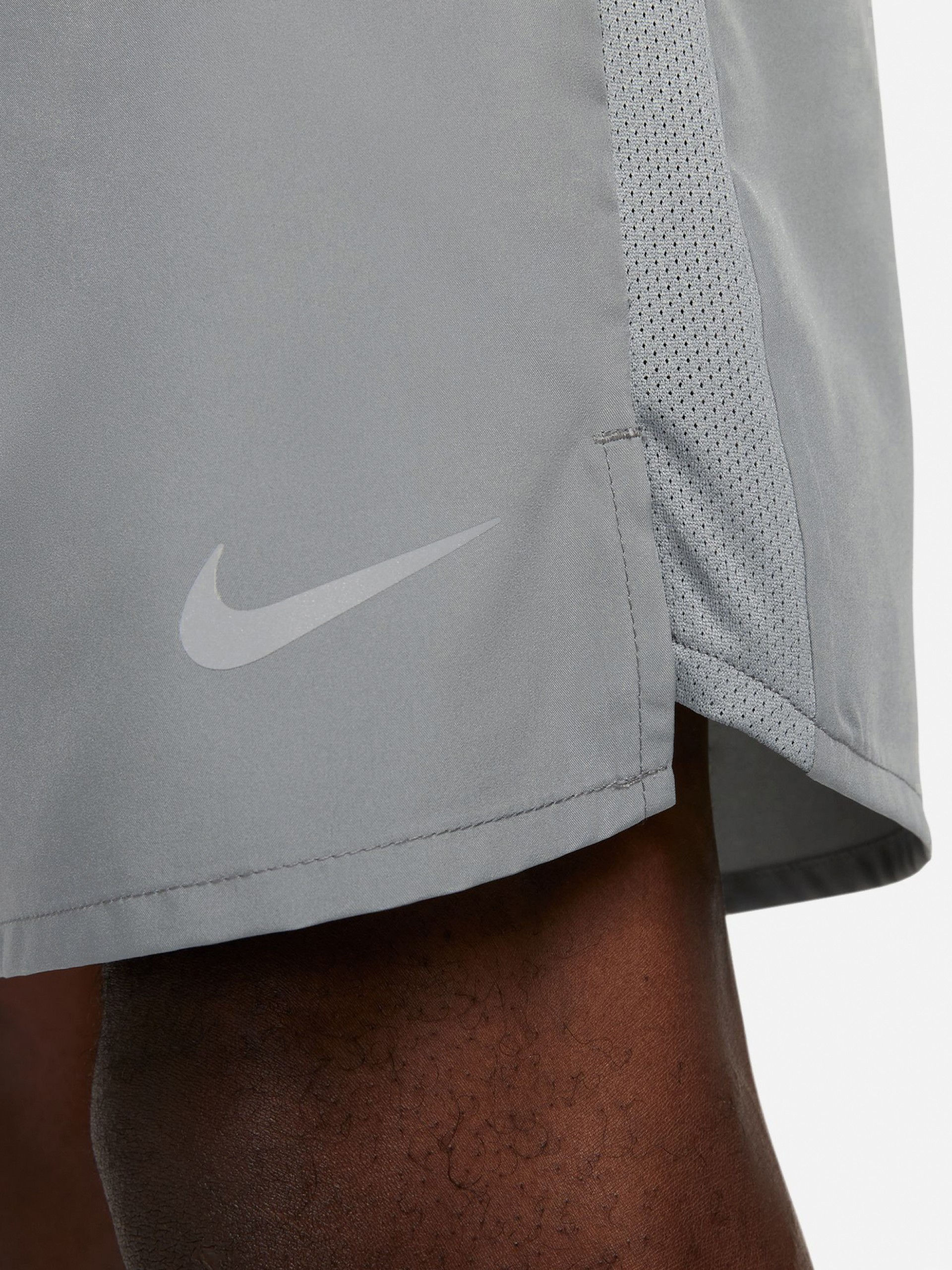 Nike Challenger Dri-FIT 23cm Grey Training Shorts For Men