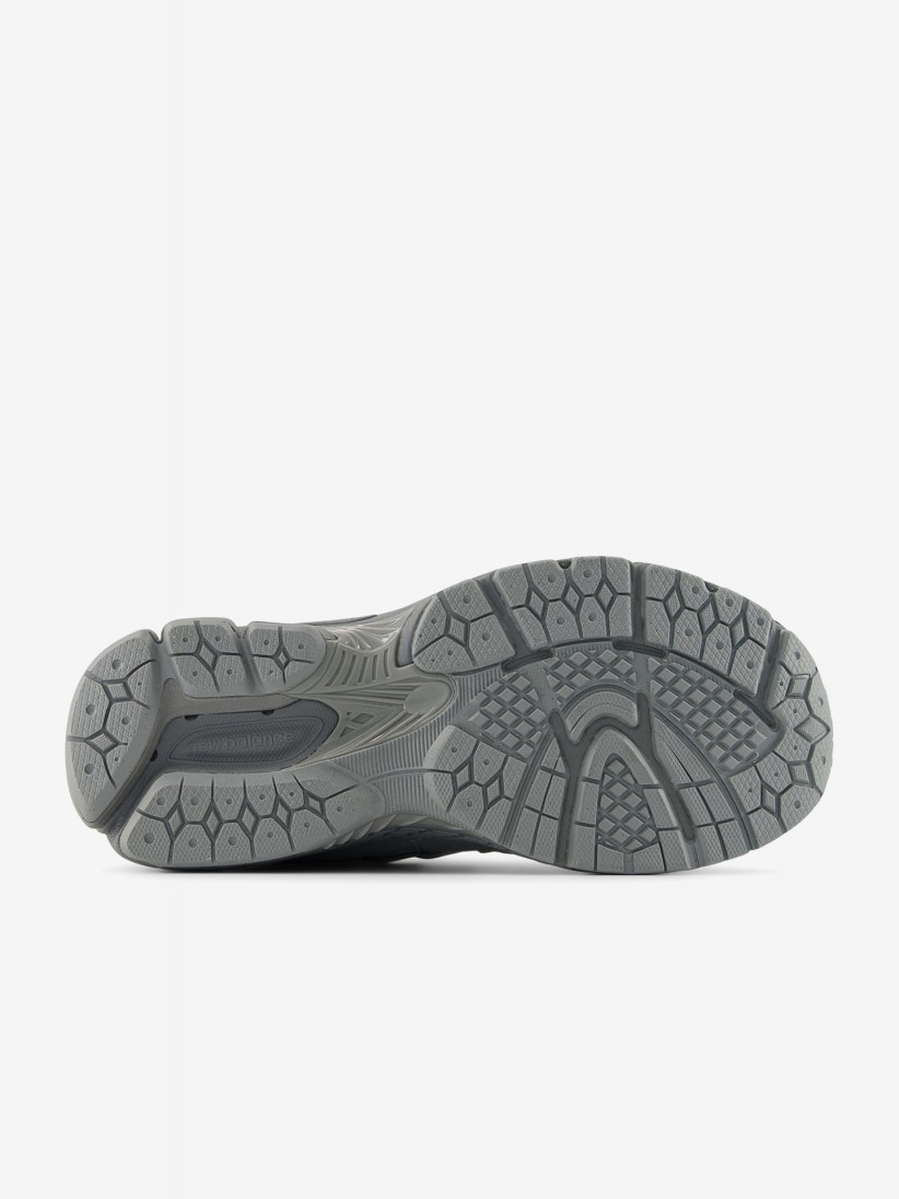 Sapatilhas New Balance G2002 V1 Cinzentas J