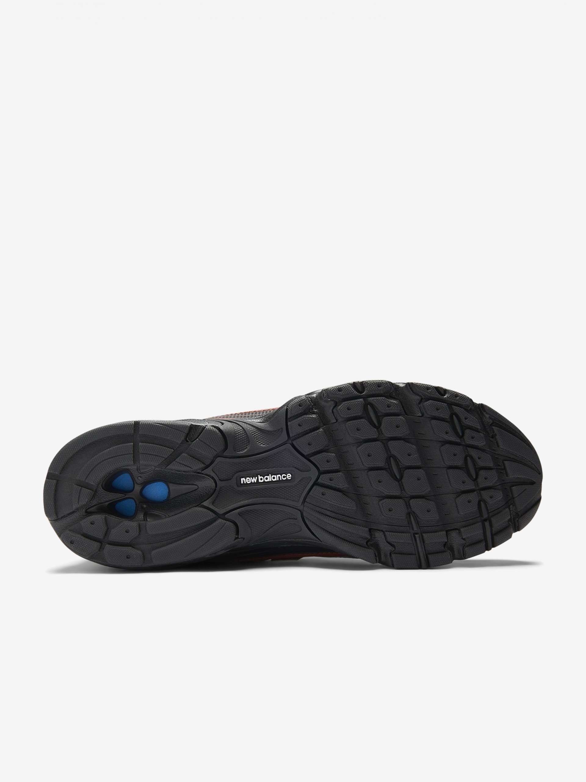 New Balance U740 V2 Brown and Black Sneakers