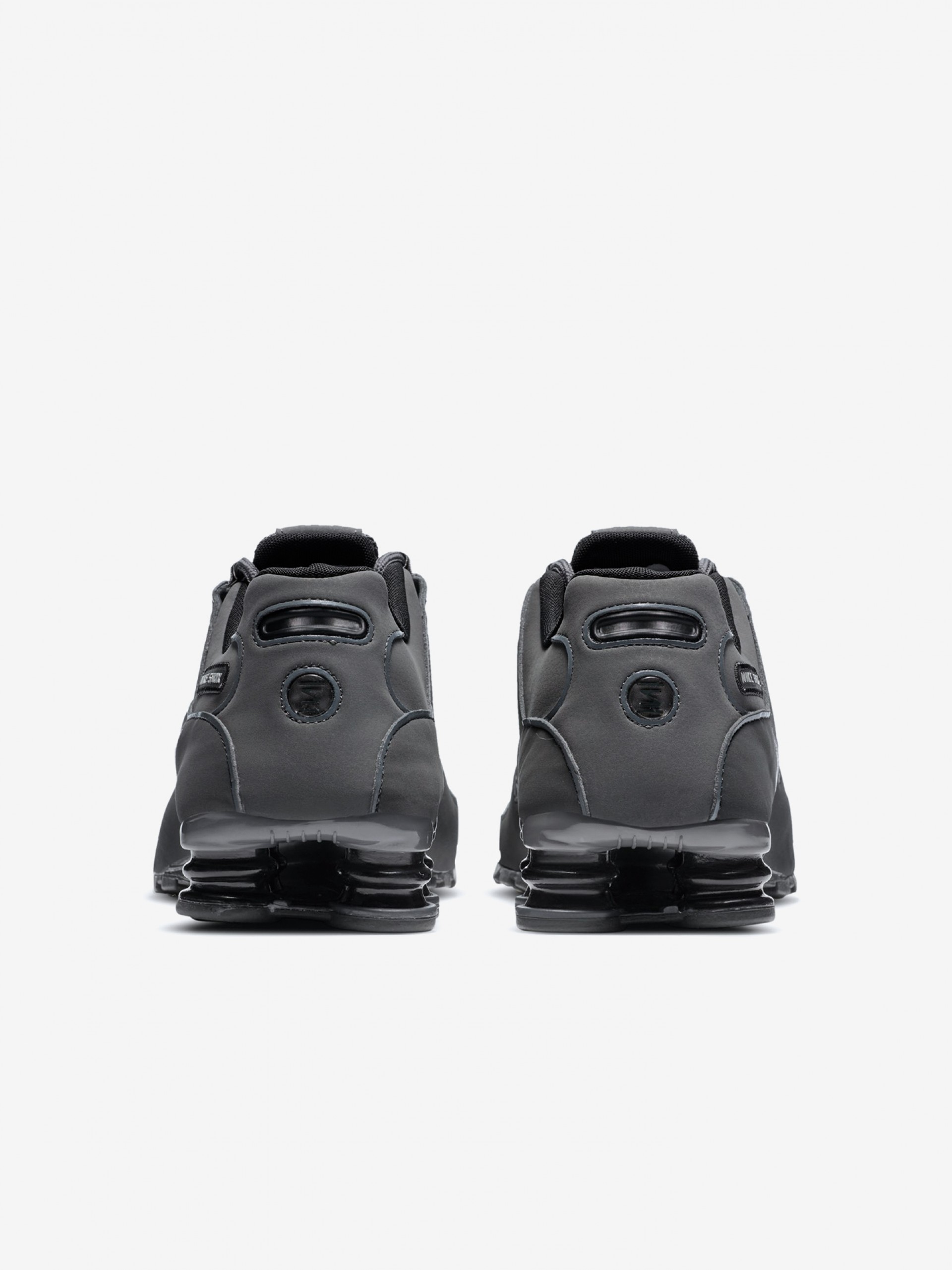 Sapatilhas Nike Shox NZ Cinzentas Para Homem
