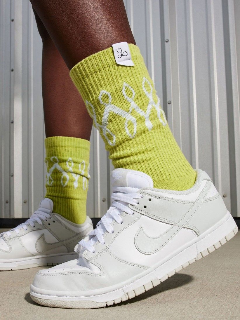 Zapatillas Nike Dunk Low Grises y Blancas Para Mujer