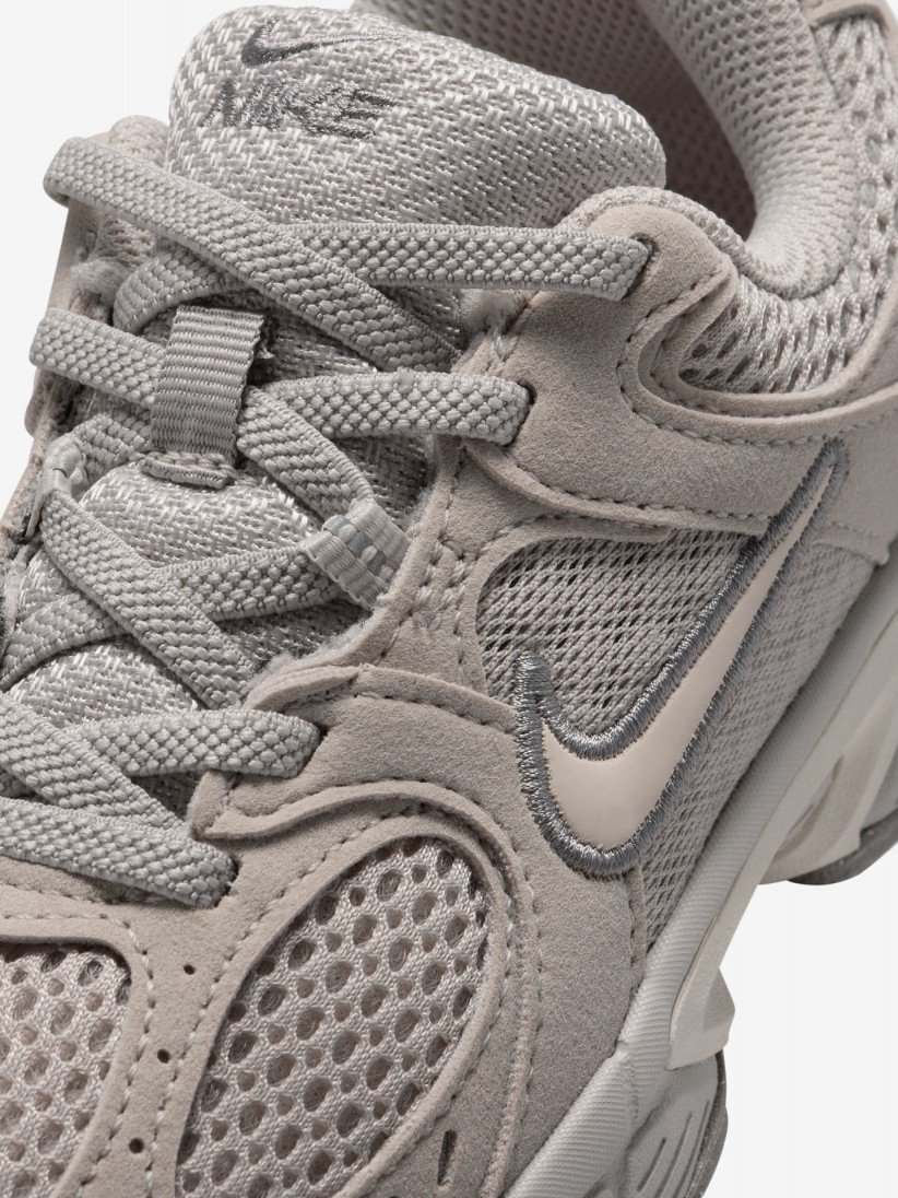 Zapatillas Nike V5 RNR Grises De Gamuza Para Ni�o