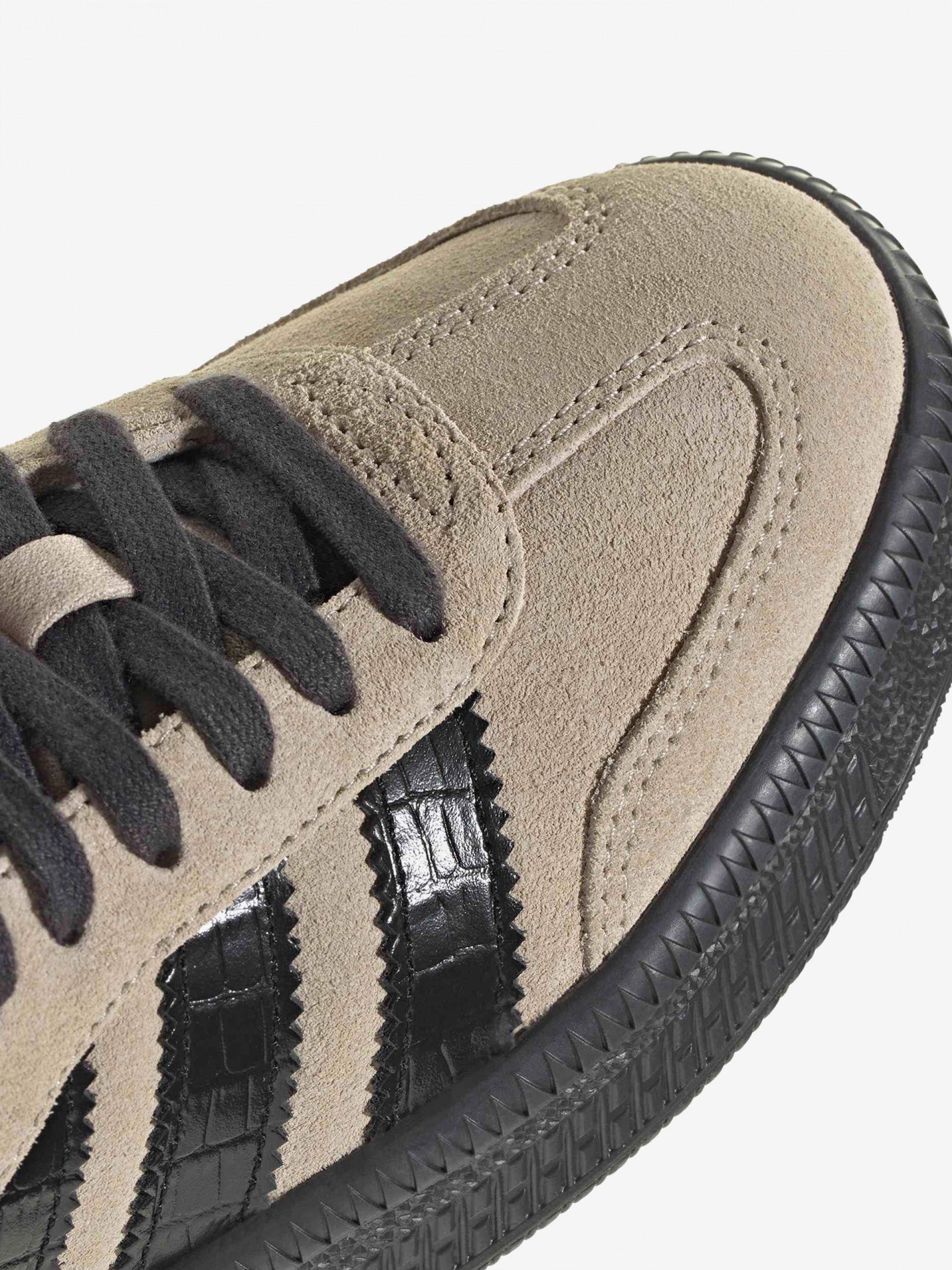 Sapatilhas Adidas Samba XLG J Bege e Pretas Em Camurça
