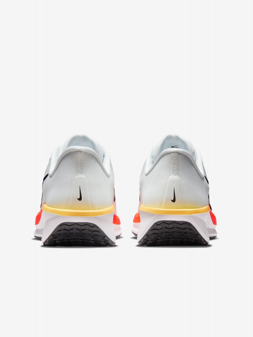 Sapatilhas de Running Nike Quest 6 Brancas, Vermelhas e Amarelas Para Homem