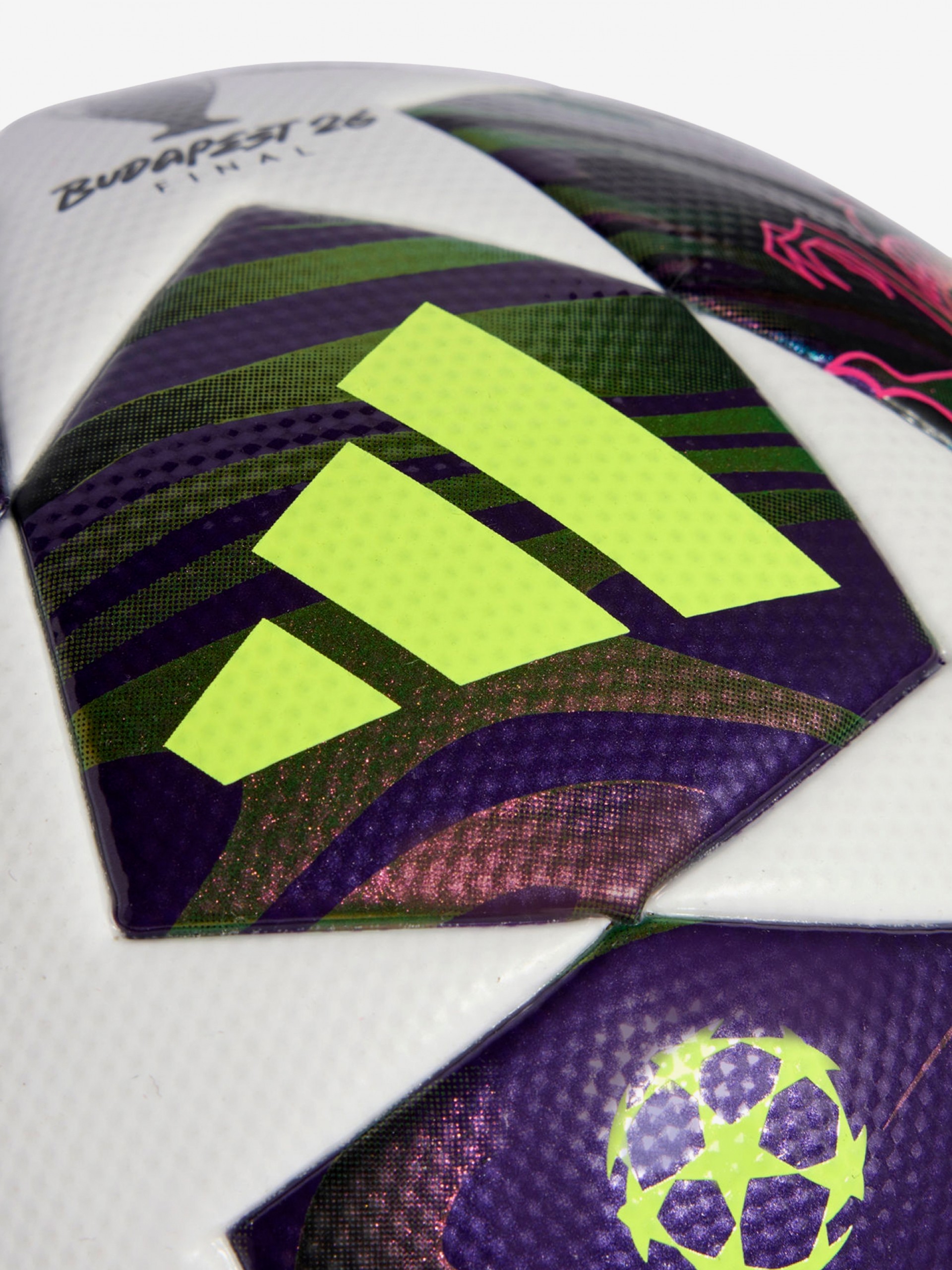 Balón Adidas UEFA Champions League Final League Con Caja 25/26