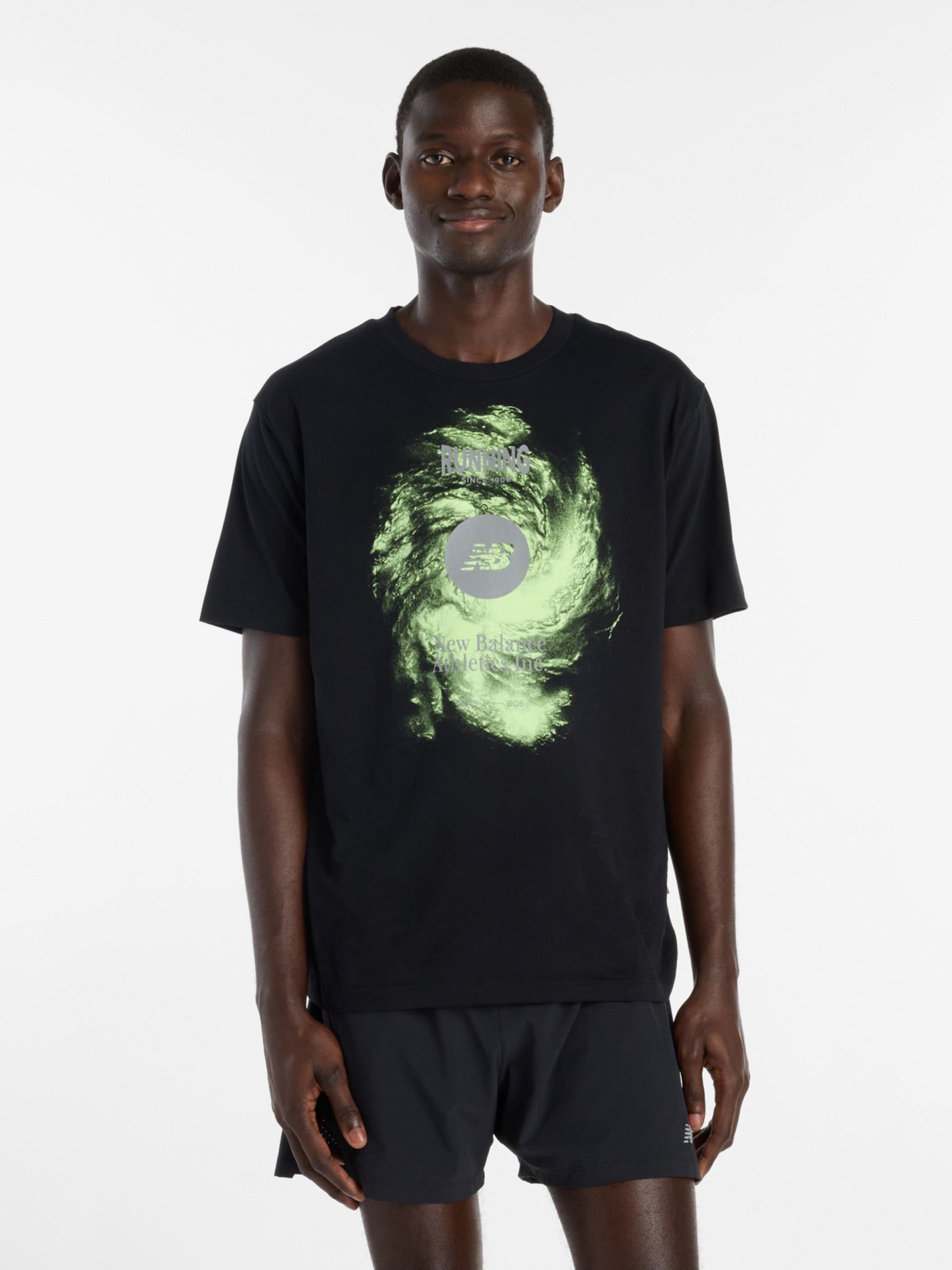 T-shirt New Balance Vortex Performance Preta e Verde
