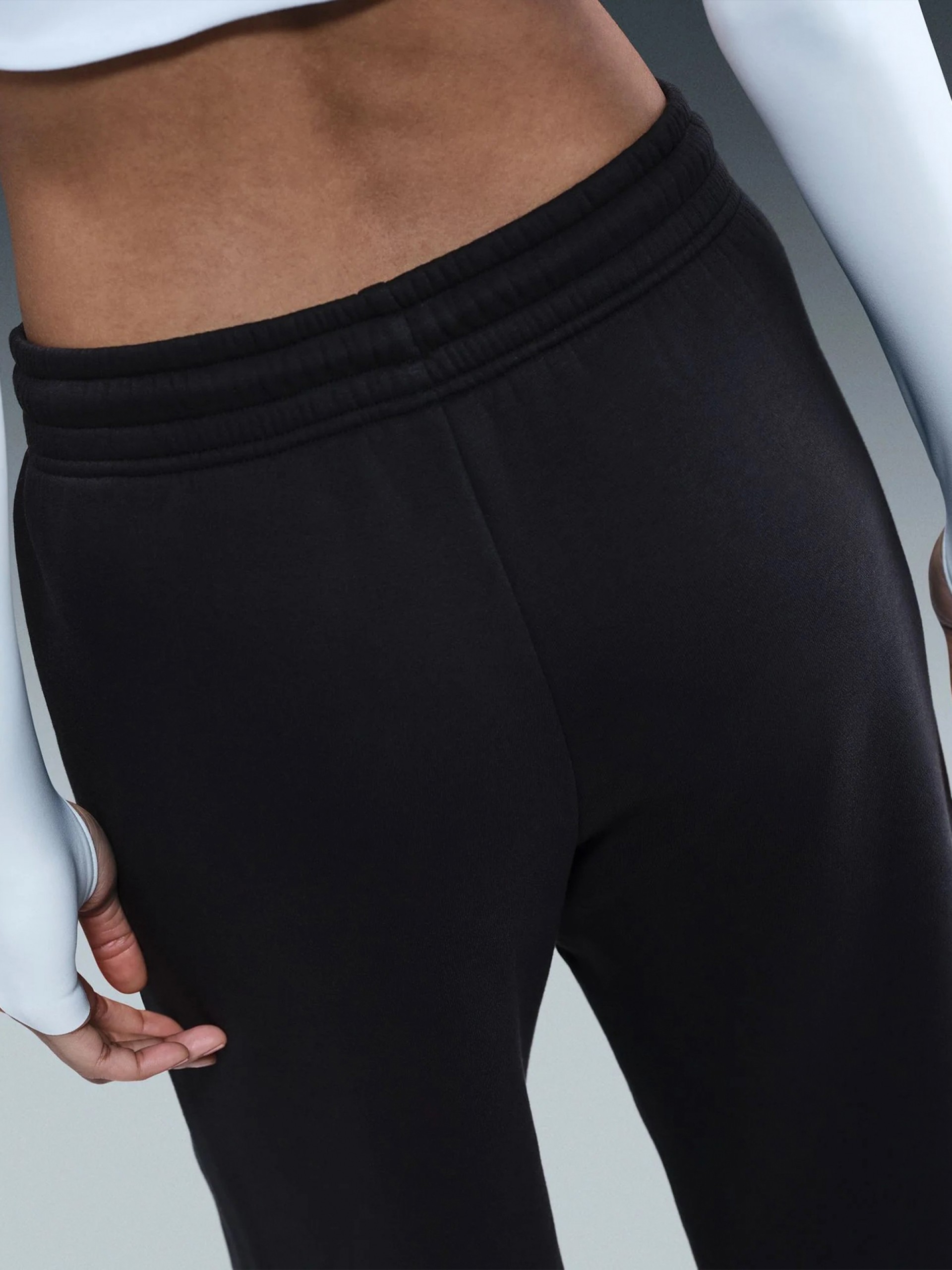 Nike Sportswear Phoenix Fleece High Rise Black Trousers For Women