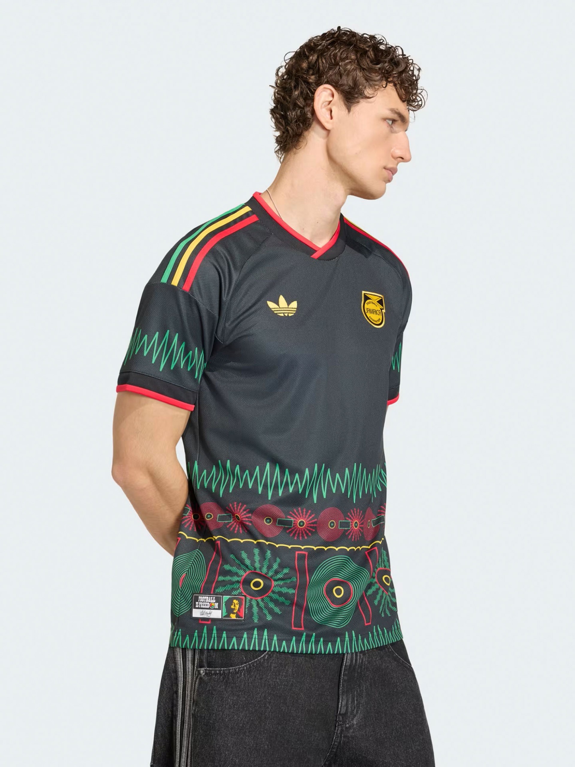 Camisola Adidas JFF Jamaica x Bob Marley Alternativa 26