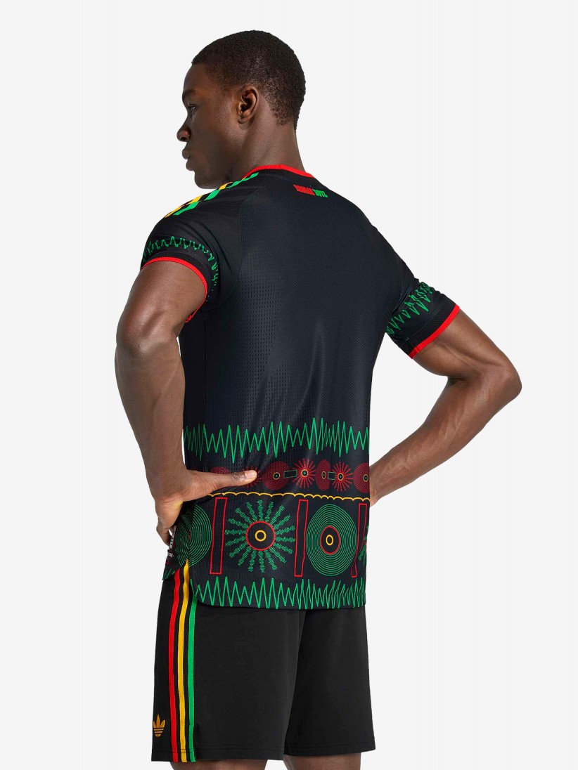 Camiseta Adidas JFF Jamaica x Bob Marley Alternativa Oficial 26
