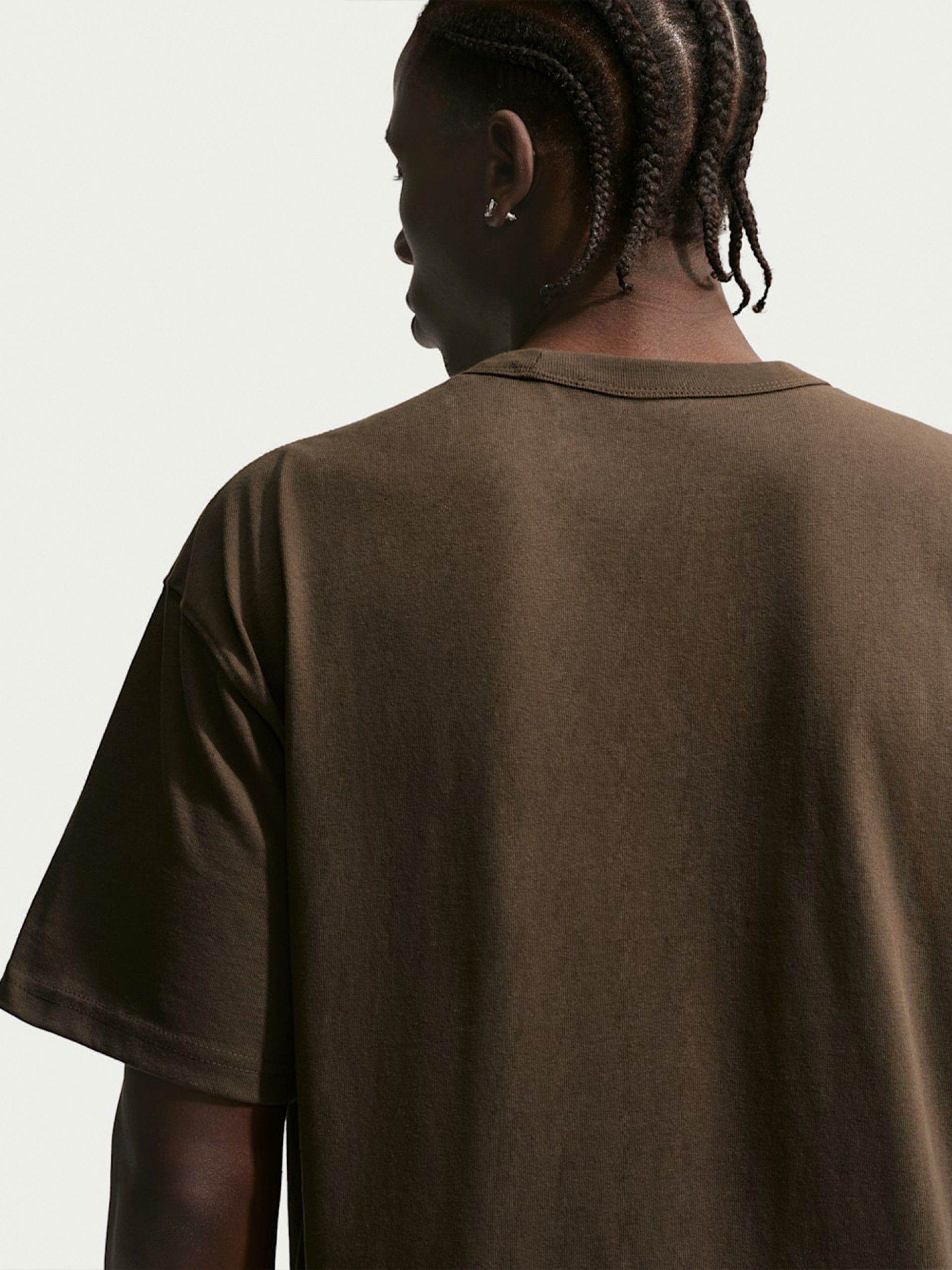 Camiseta Nike Sportswear Premium Marrón Para Hombre