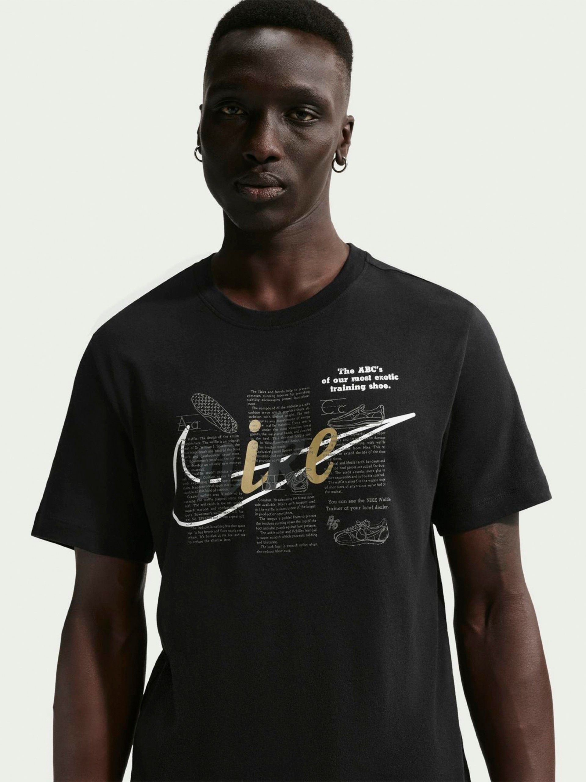 T-shirt Nike Sportswear Celebrate Brand Preta Para Homem