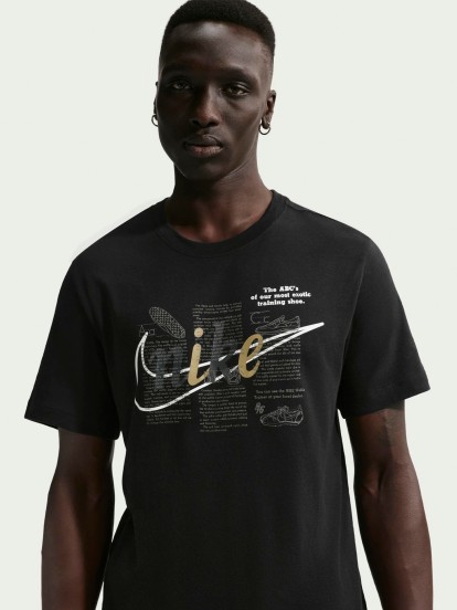 T-shirt Nike Sportswear Celebrate Brand Preta Para Homem
