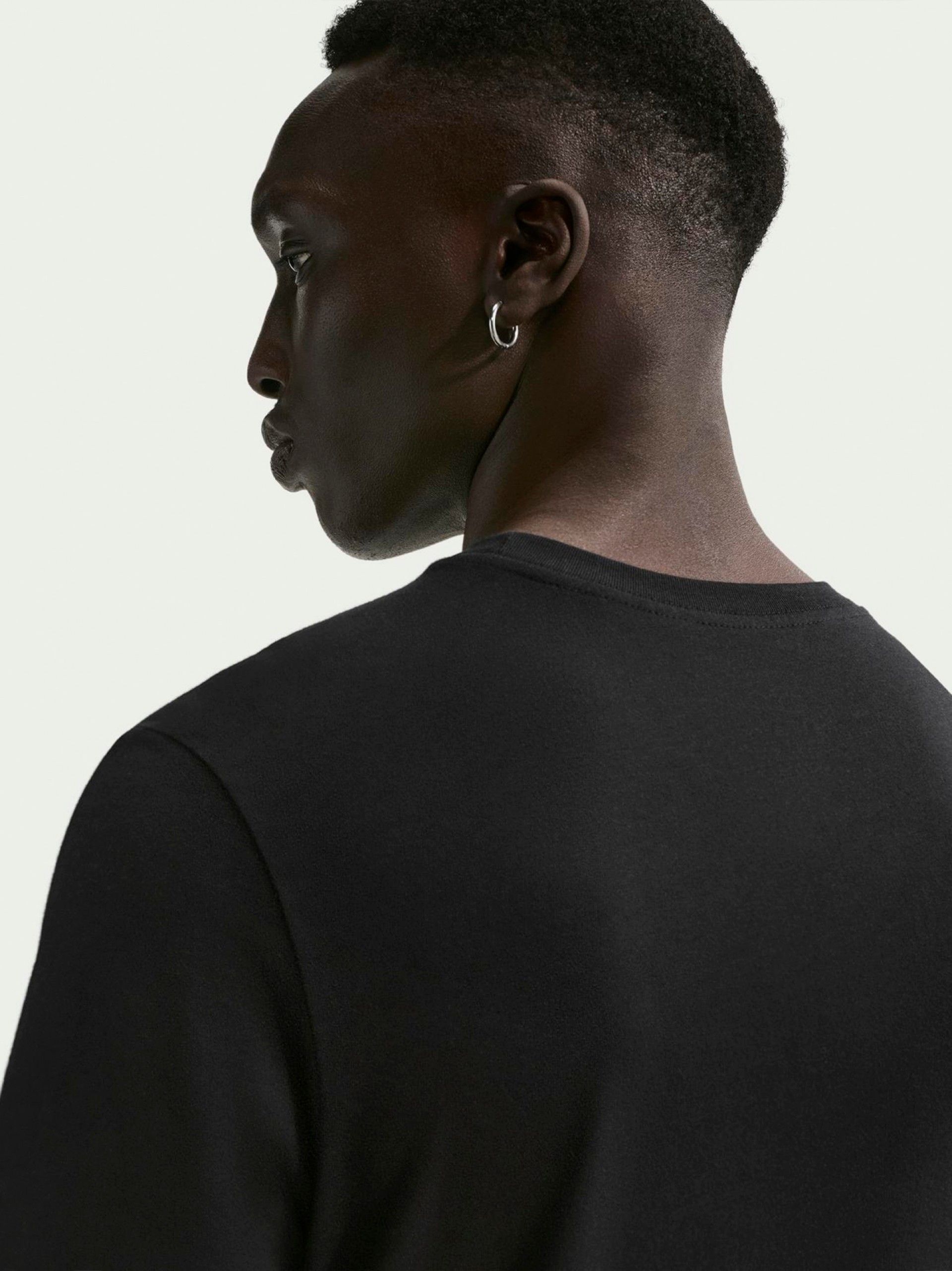 T-shirt Nike Sportswear Celebrate Brand Preta Para Homem