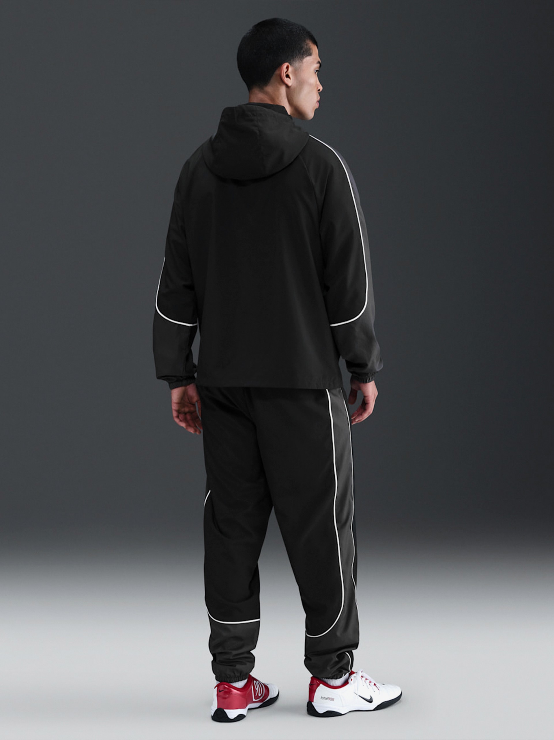Chaqueta con Capucha de Fútbol Nike Academy+ Negra y Gris Para Hombre