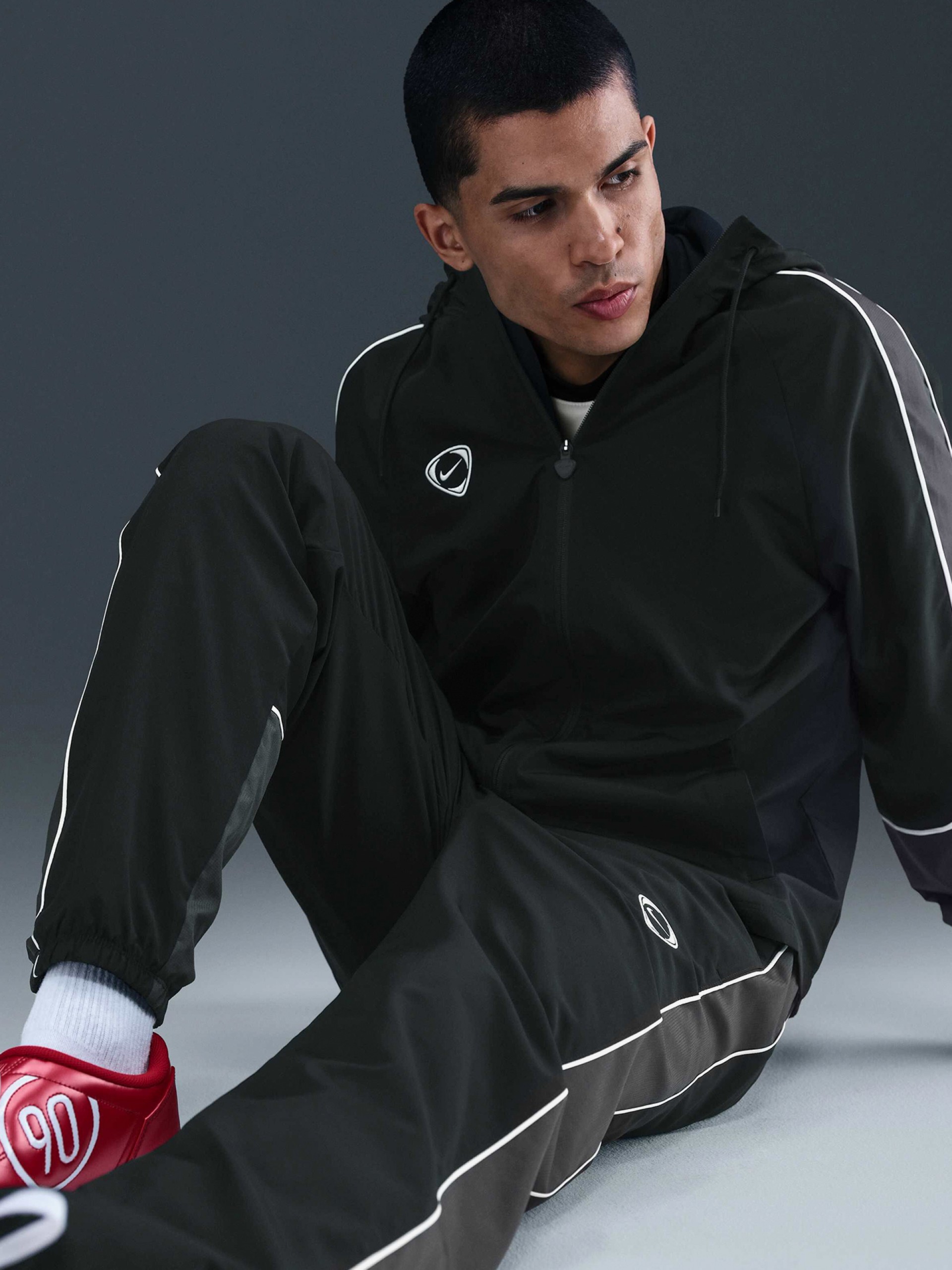 Calças de Futebol Nike Academy+ Pretas e Cinzentas Para Homem
