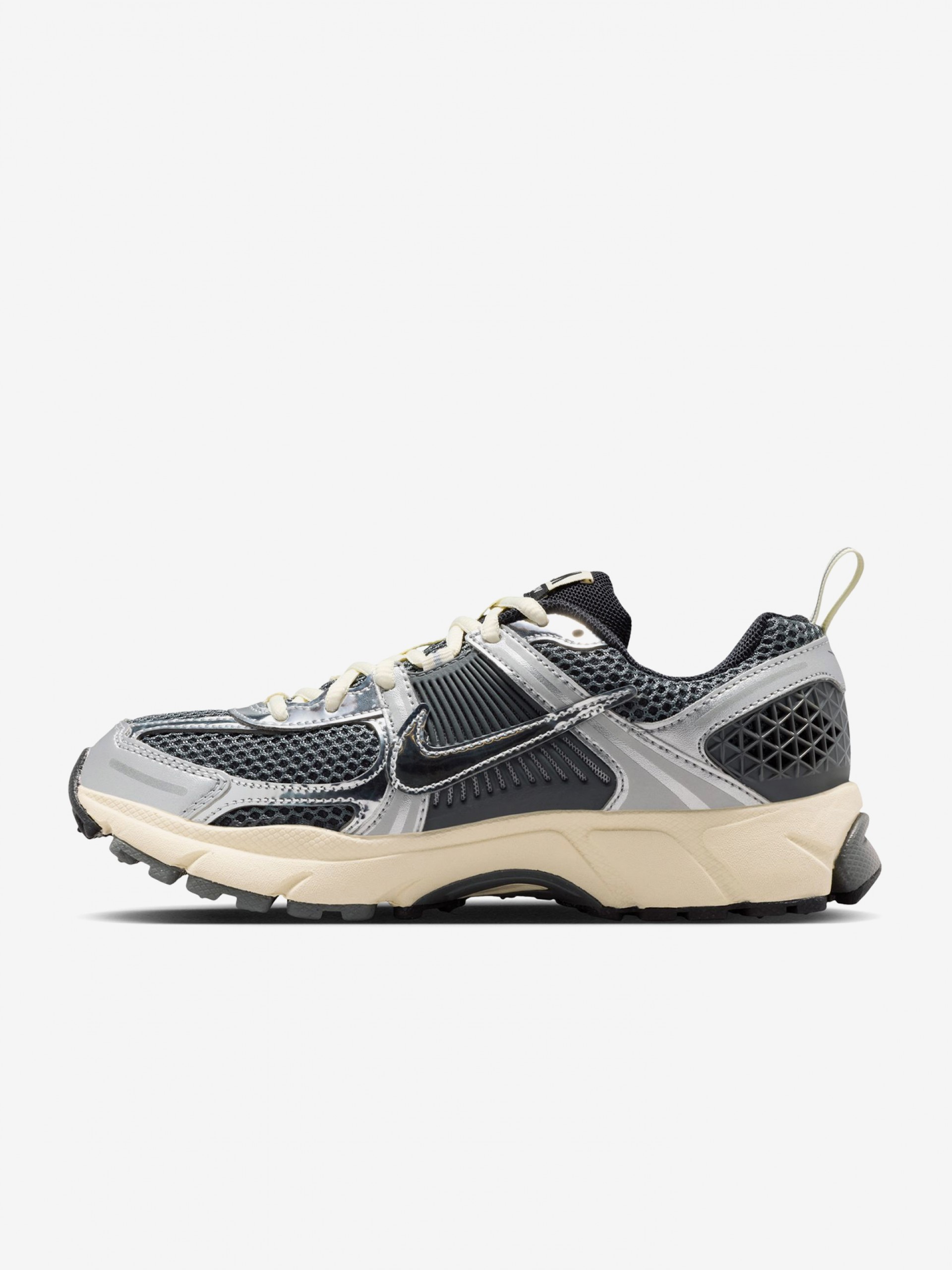 Nike Vomero 5 Grey and Silver Junior Sneakers