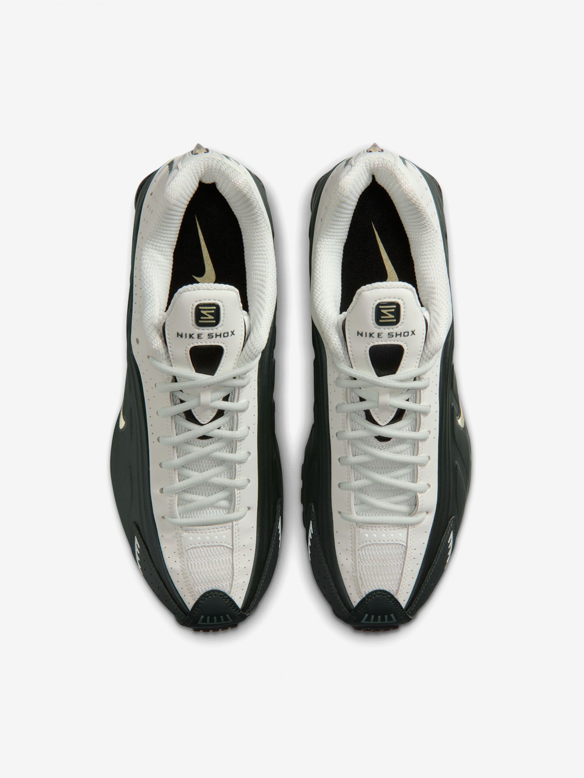 Nike Shox R4 White and Green Sneakers For Men
