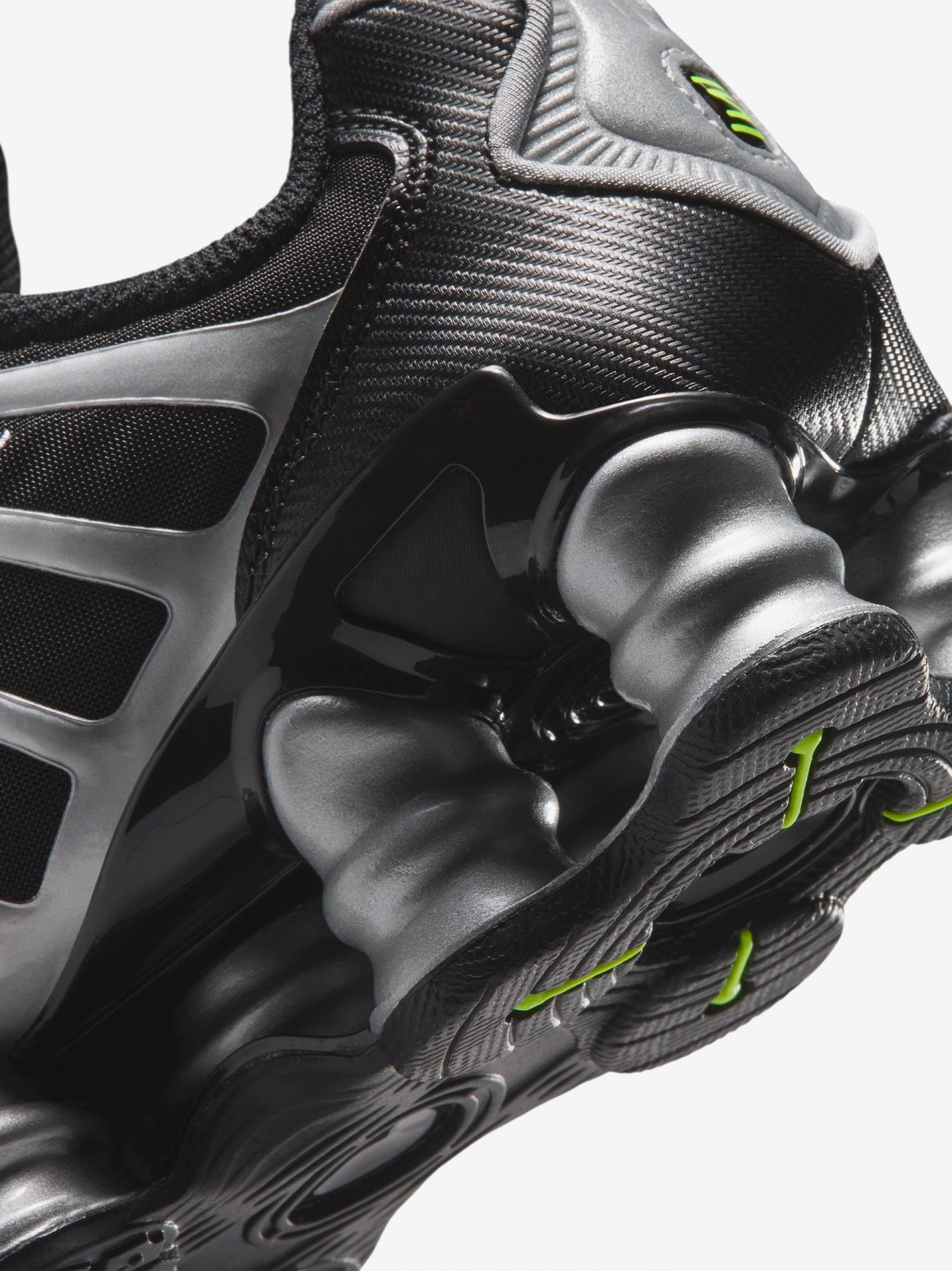 Sapatilhas Nike Shox TL Pretas e Prateadas Júnior