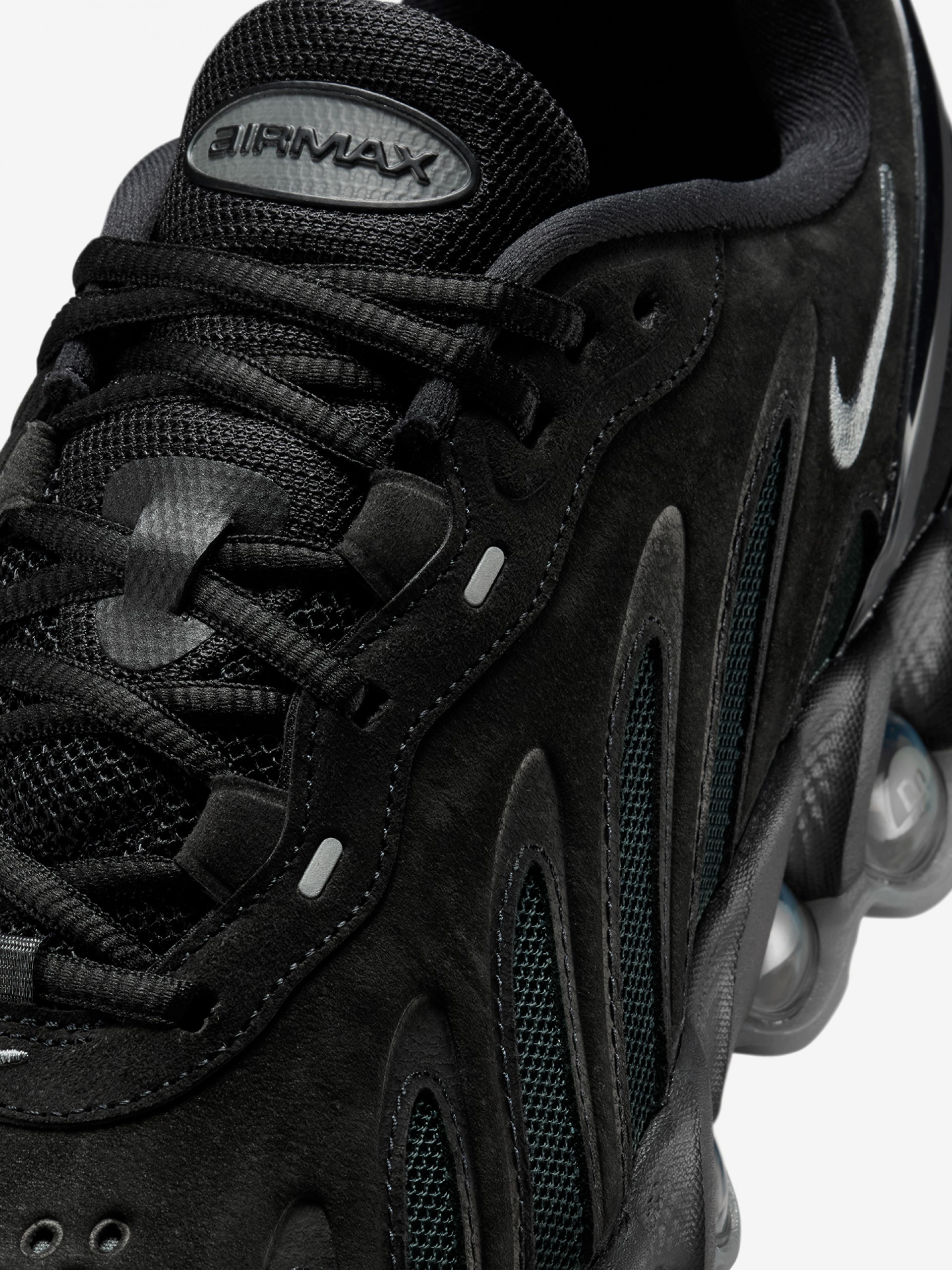 Nike Air Max Dn8 Black Leather Sneakers For Men