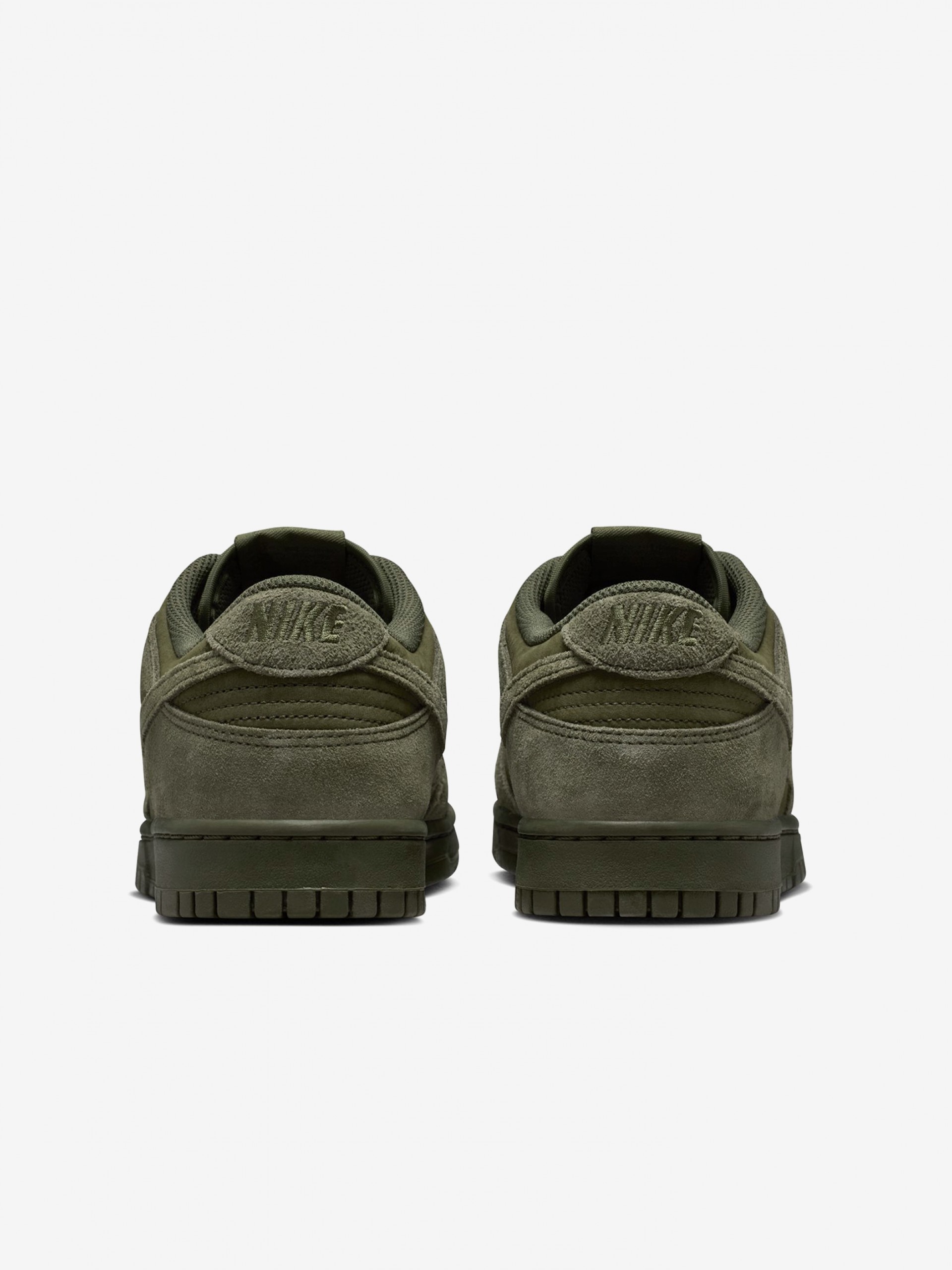 Nike Dunk Low Retro SE Green Suede Sneakers For Men