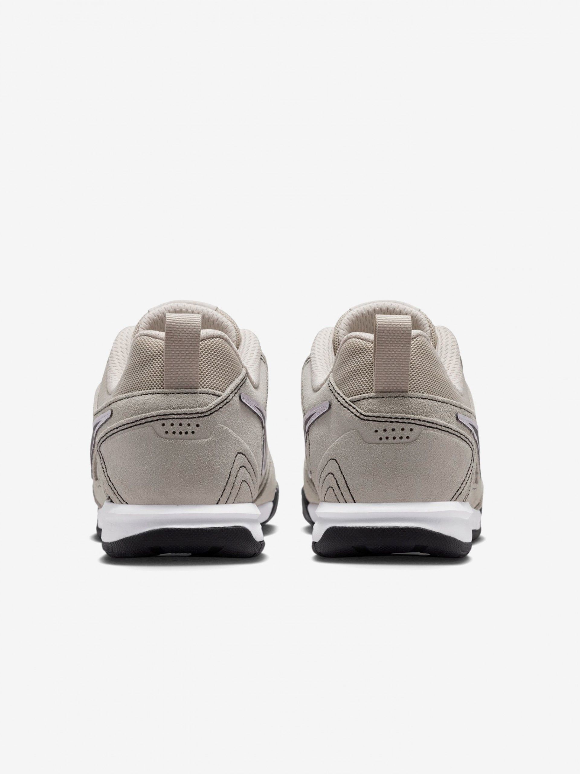 Sapatilhas Nike Gato Bege Em Camurça Júnior