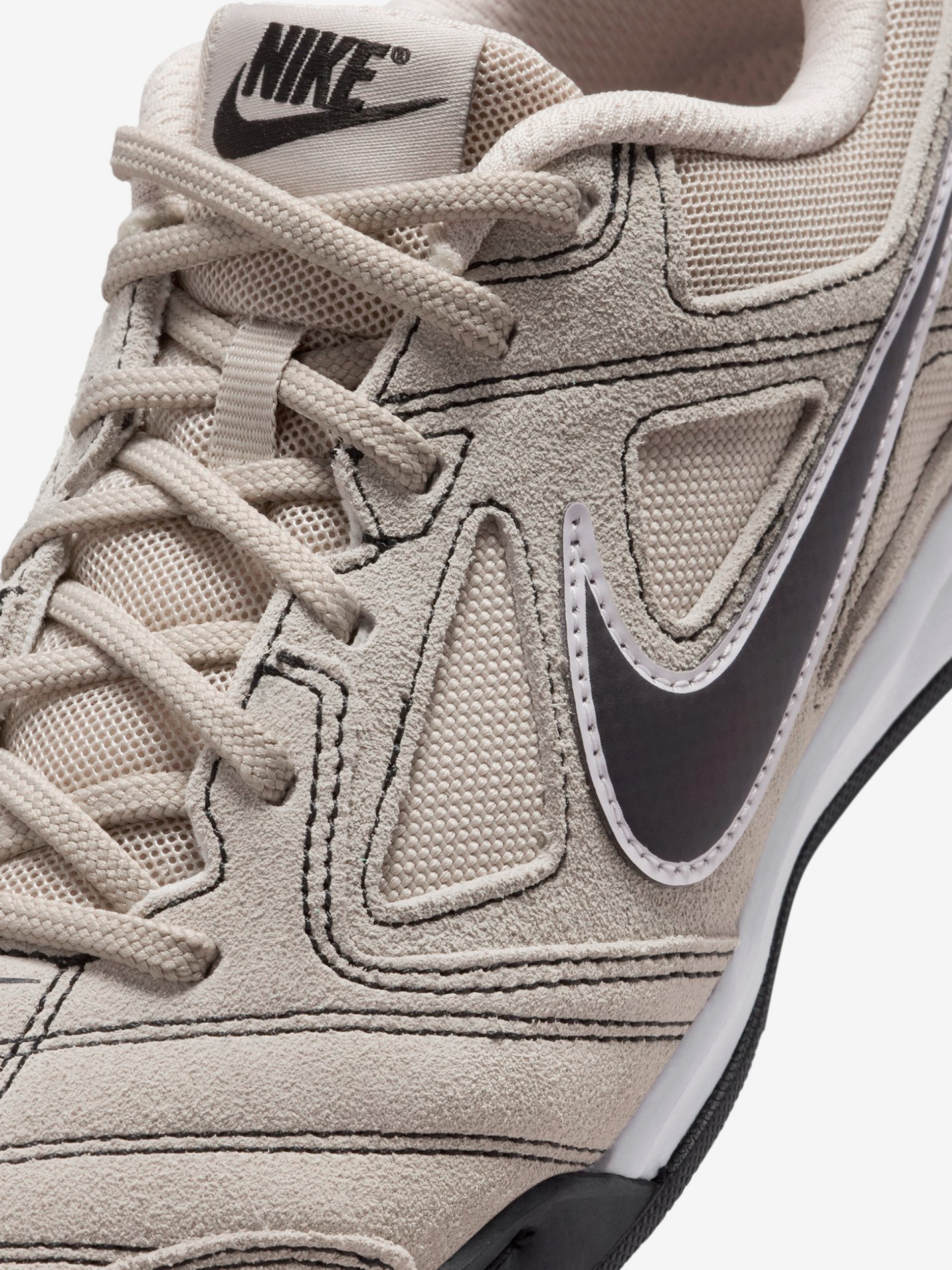 Sapatilhas Nike Gato Bege Em Camurça Júnior