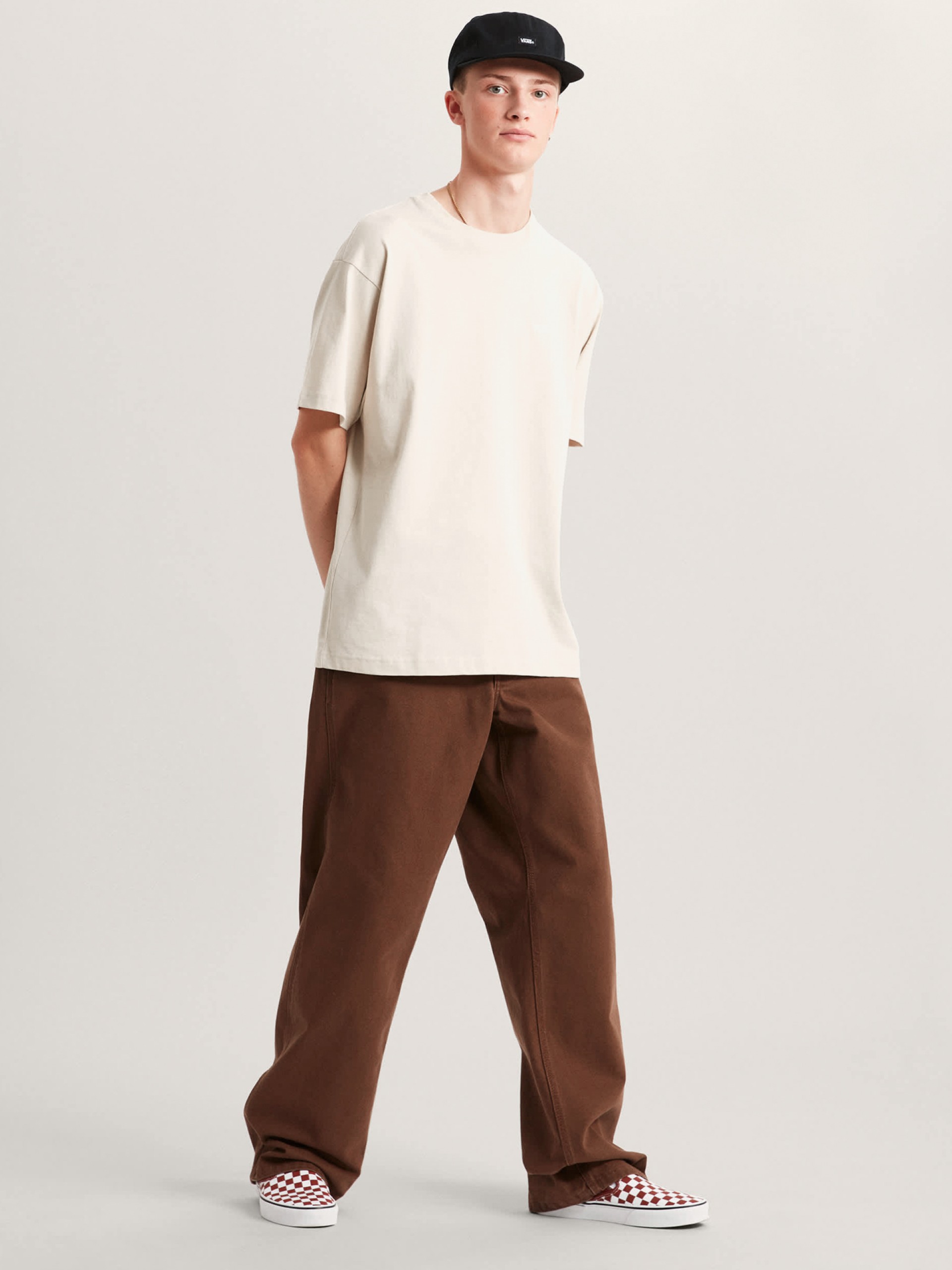 Camiseta Vans Left Chest II Loose Beige