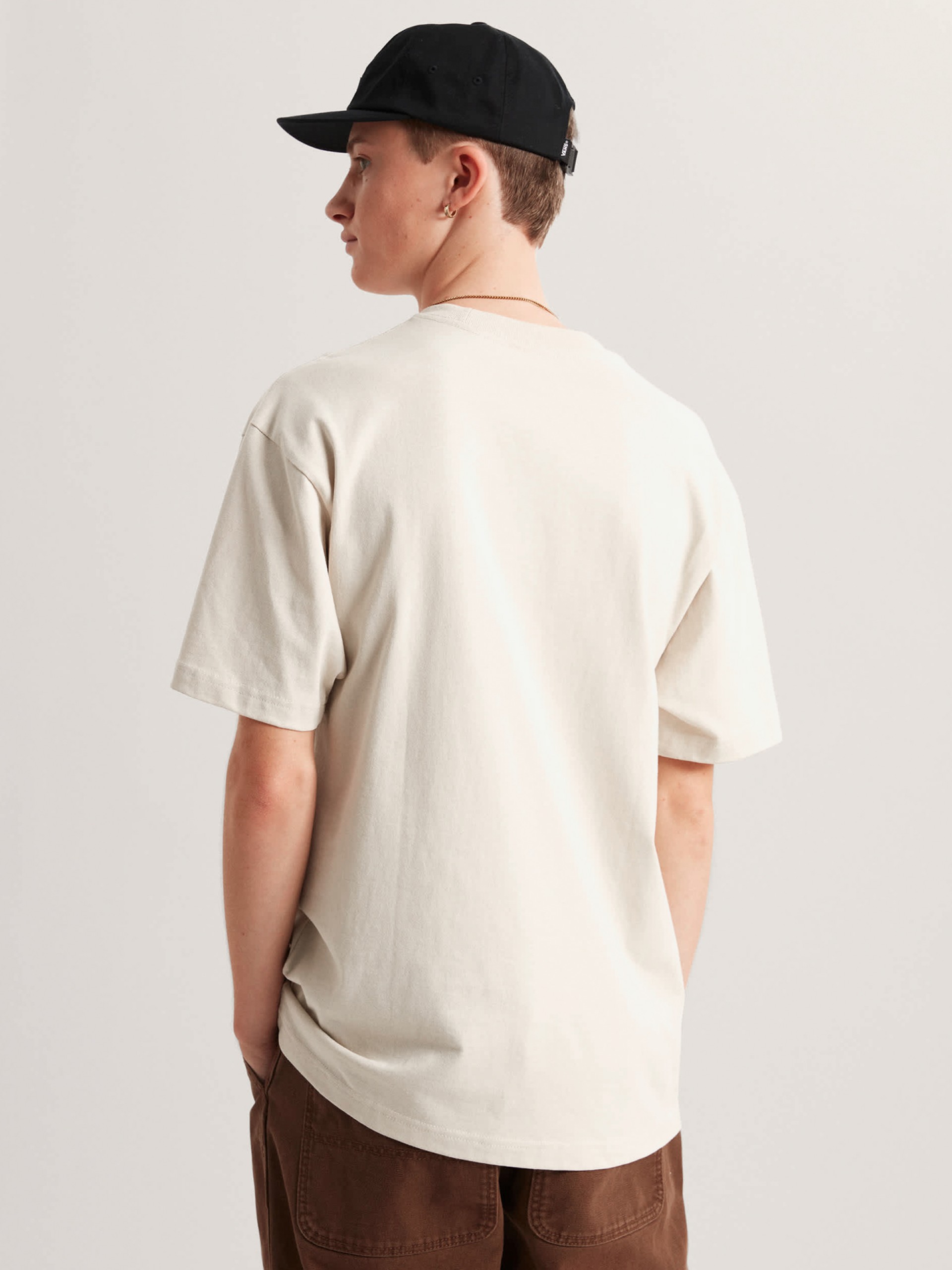 Camiseta Vans Left Chest II Loose Beige